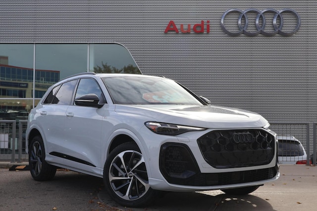 Photo of 2025 Audi Q5