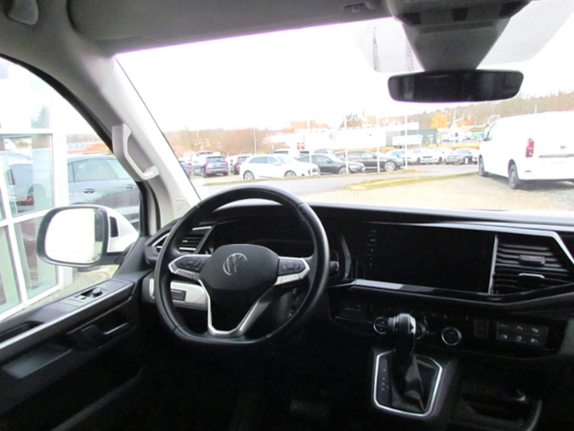 Volkswagen T6.1 Multivan Highline