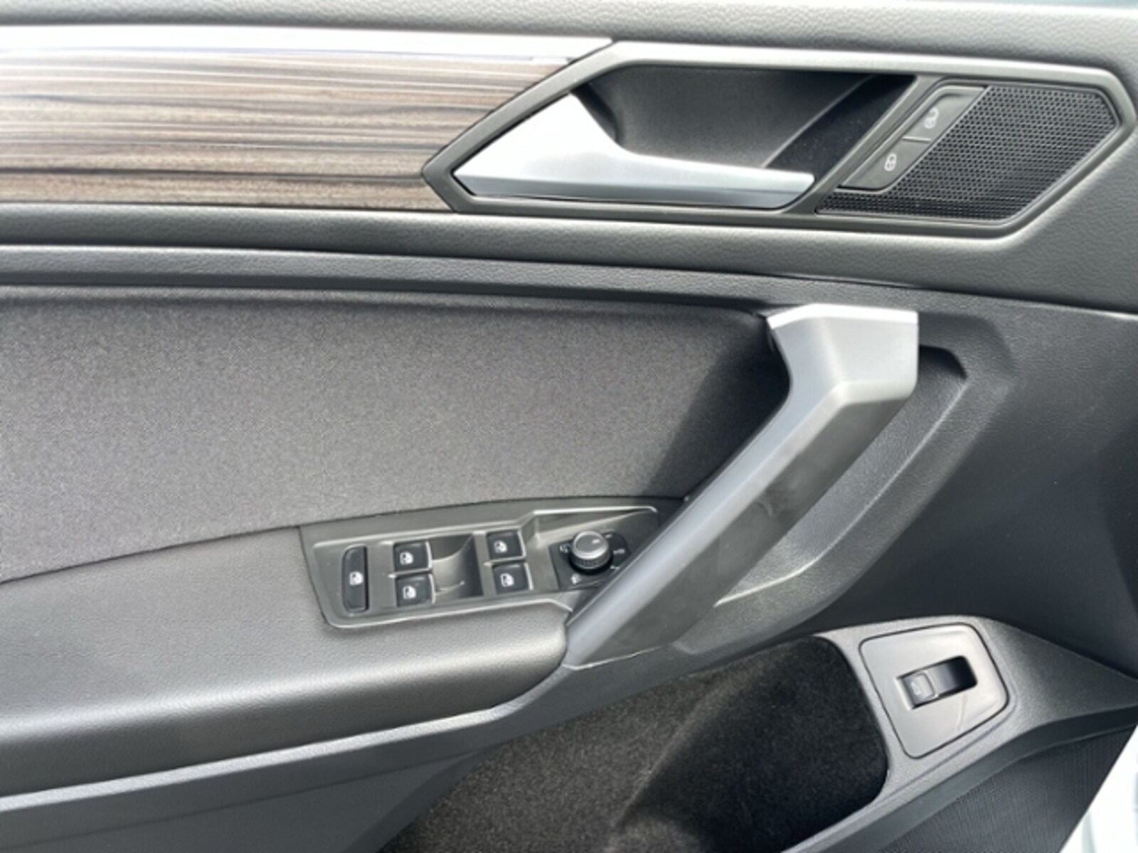 Volkswagen Tiguan Allspace – Bild 11