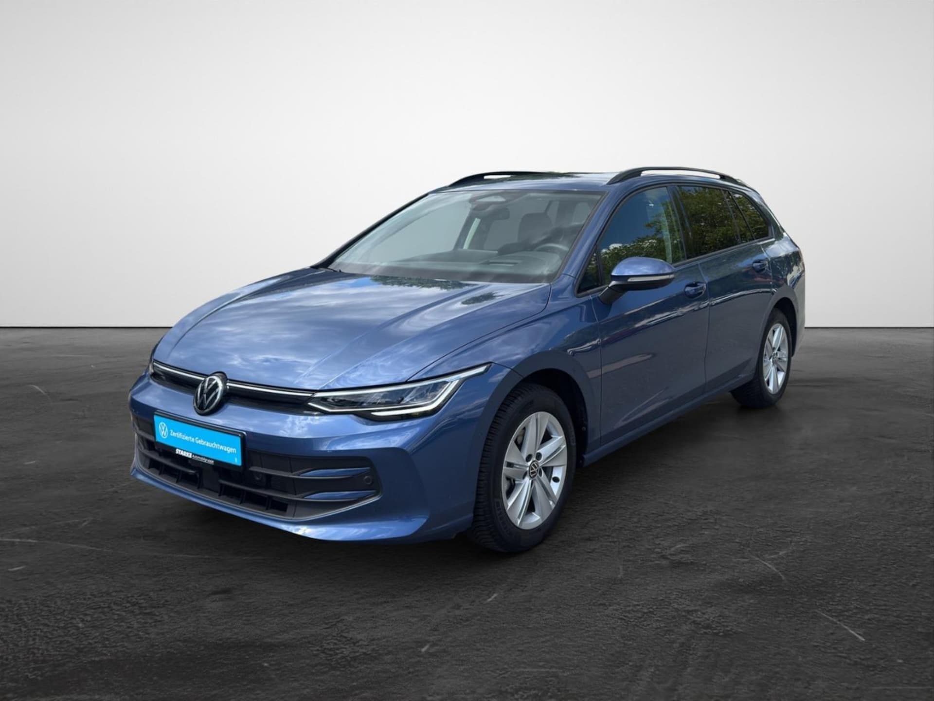 Volkswagen Golf Variant Life