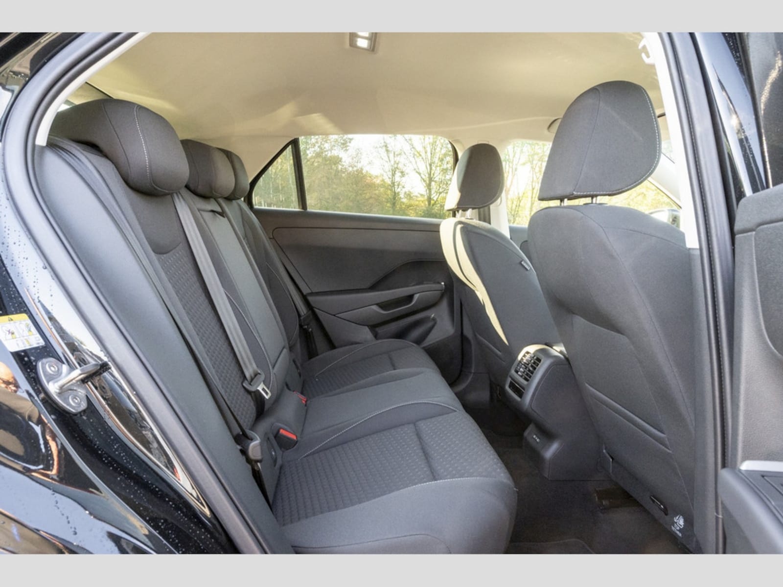 Volkswagen T-Roc – Bild 11