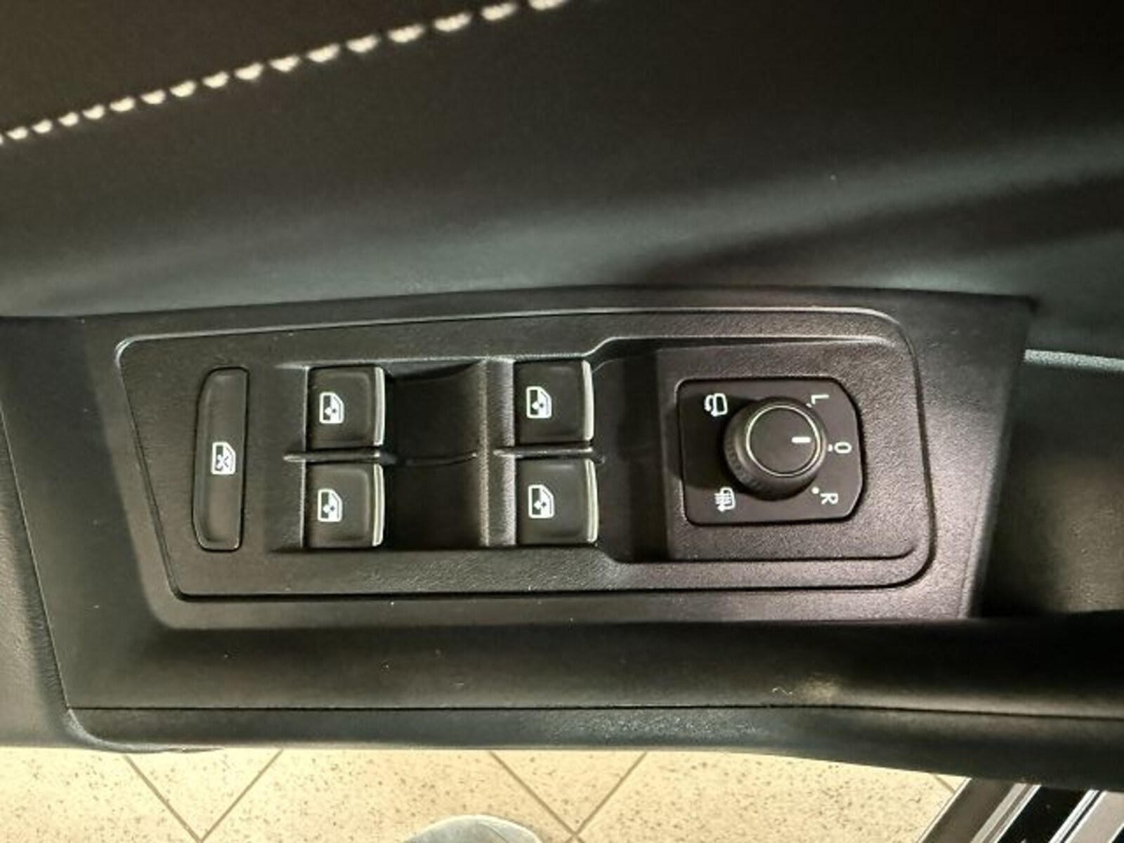 Volkswagen T-Roc – Bild 22