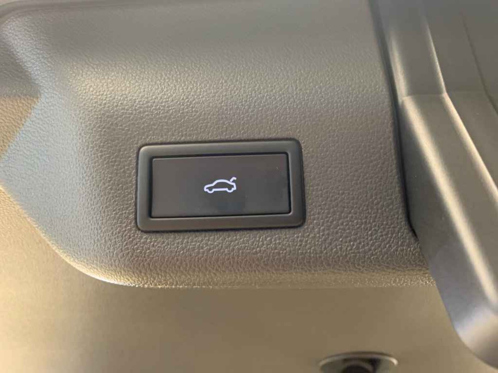 Volkswagen Multivan Langversion – Bild 21