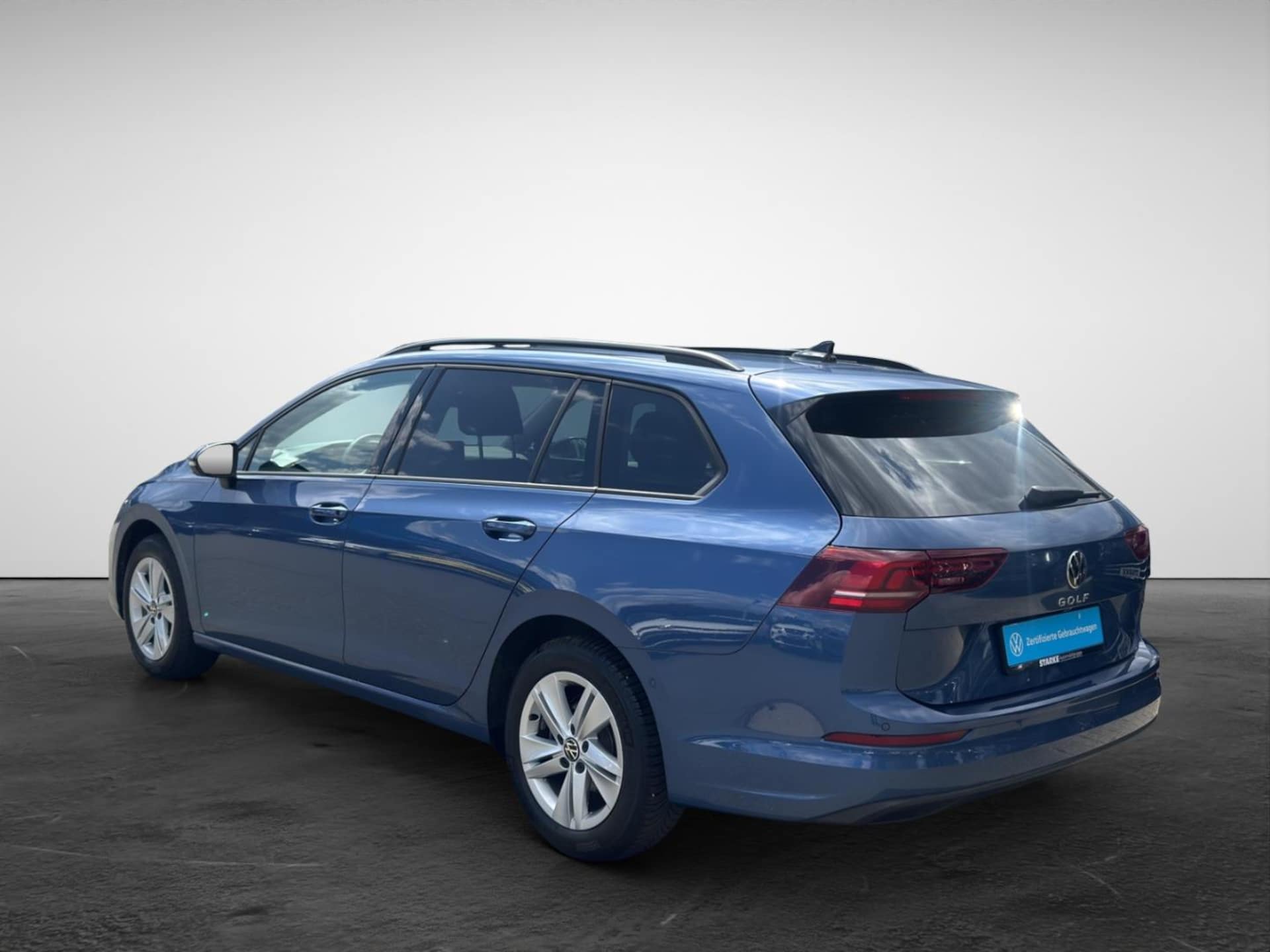 Volkswagen Golf Variant Life