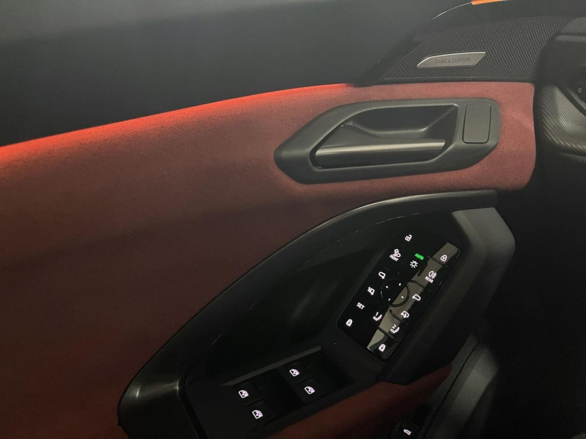 Audi SQ5 Sportback edition one