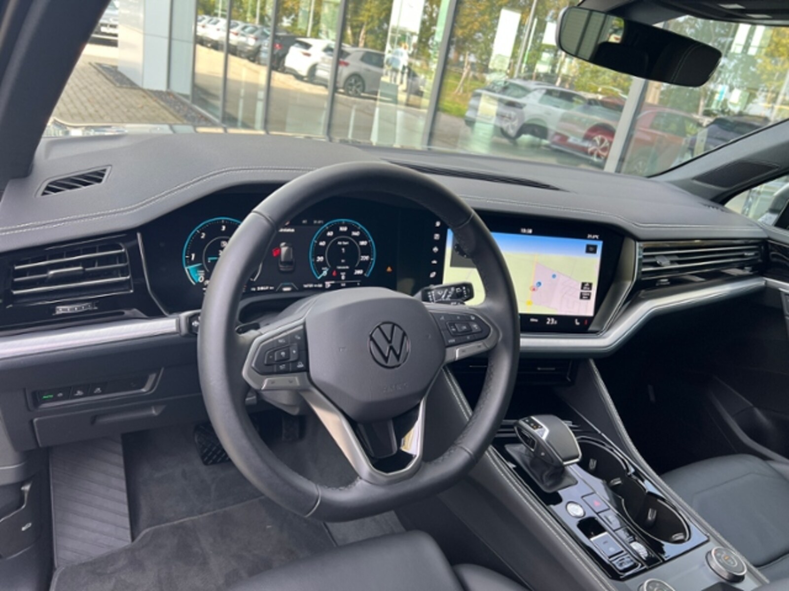 Volkswagen Touareg – Bild 8