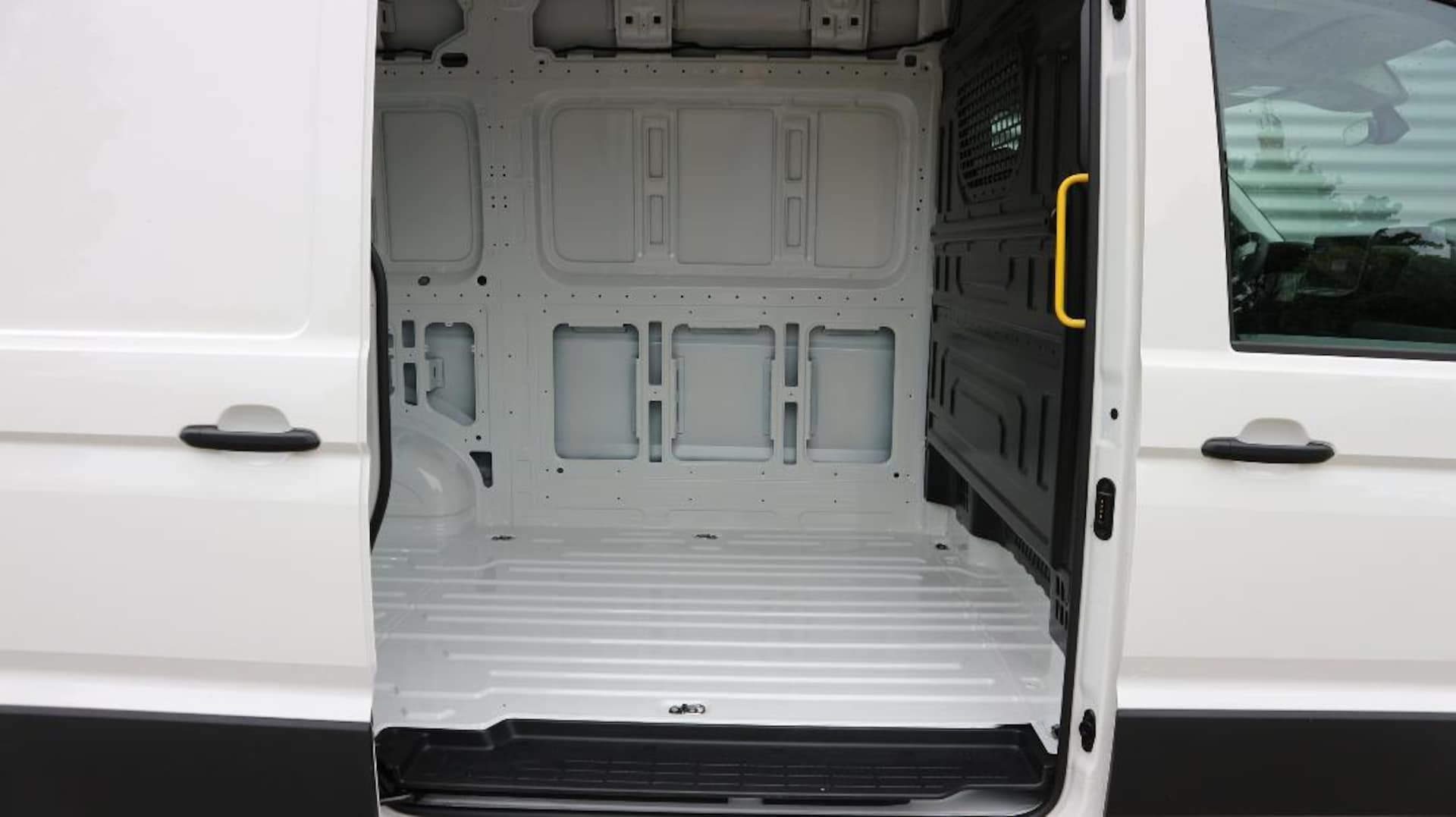 Volkswagen Crafter Kasten mittlerer Radstand