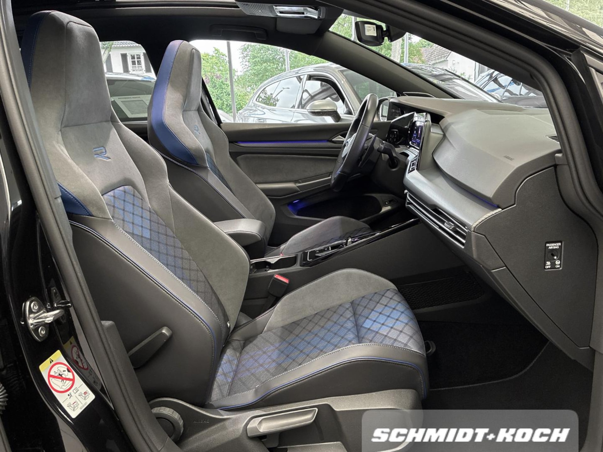 Volkswagen Golf Variant R
