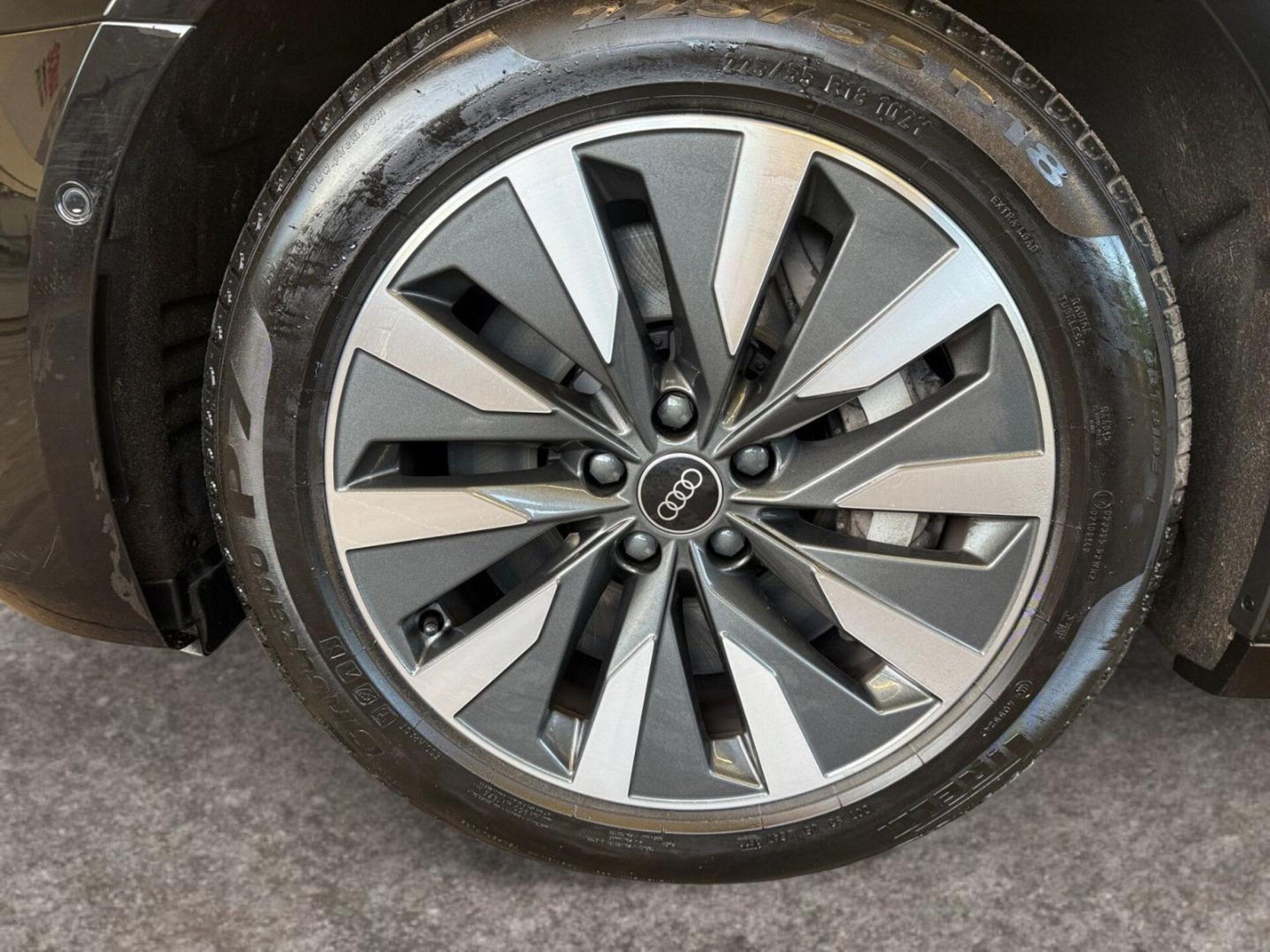 Audi A6 Avant TFSI e