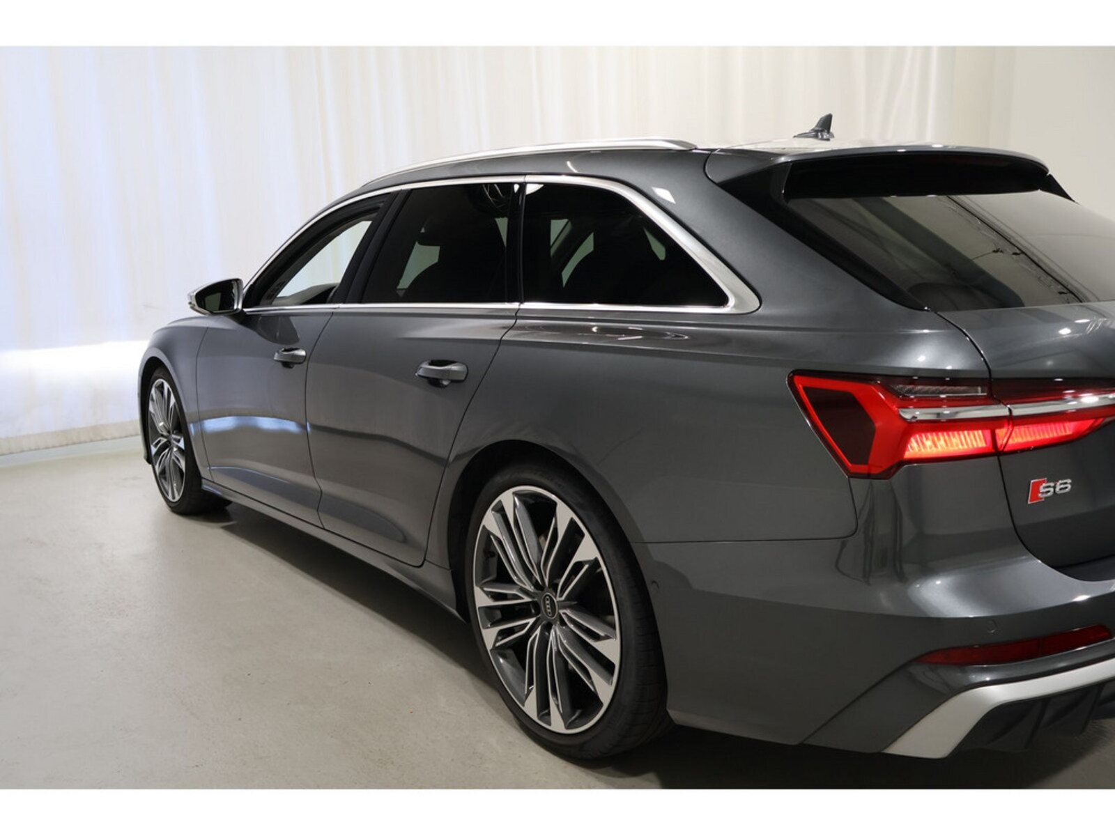 Audi S6 Avant – Bild 13