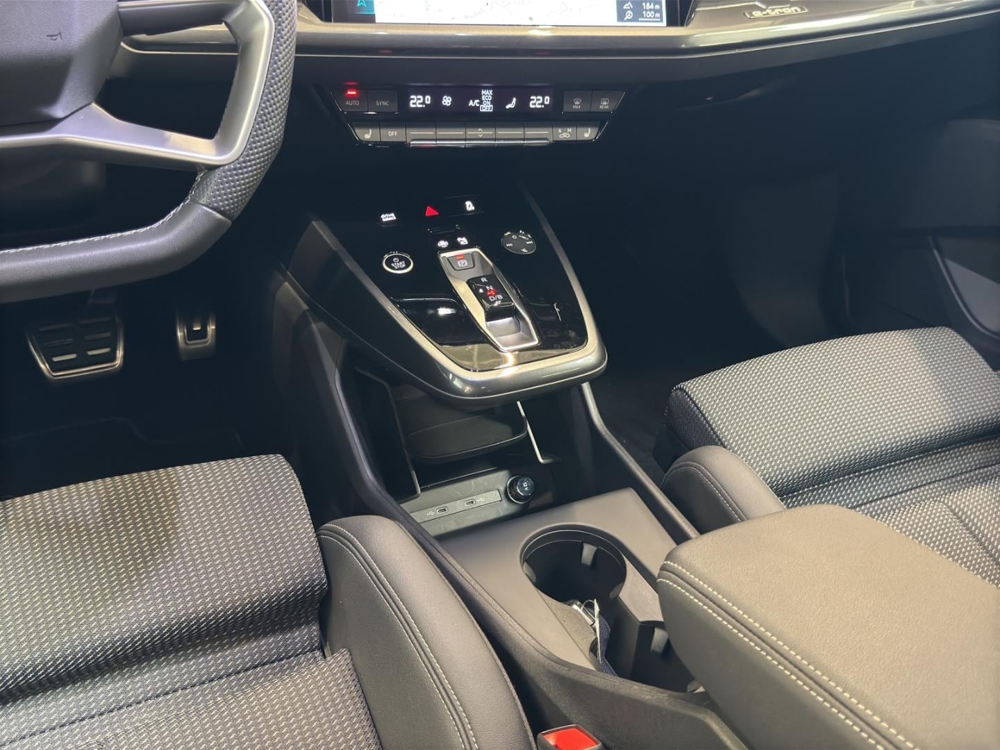 Bild über Audi Q4 e-tron 55 e-tron quattro - für weitere Informationen kontaktieren Sie den Audi Partner
