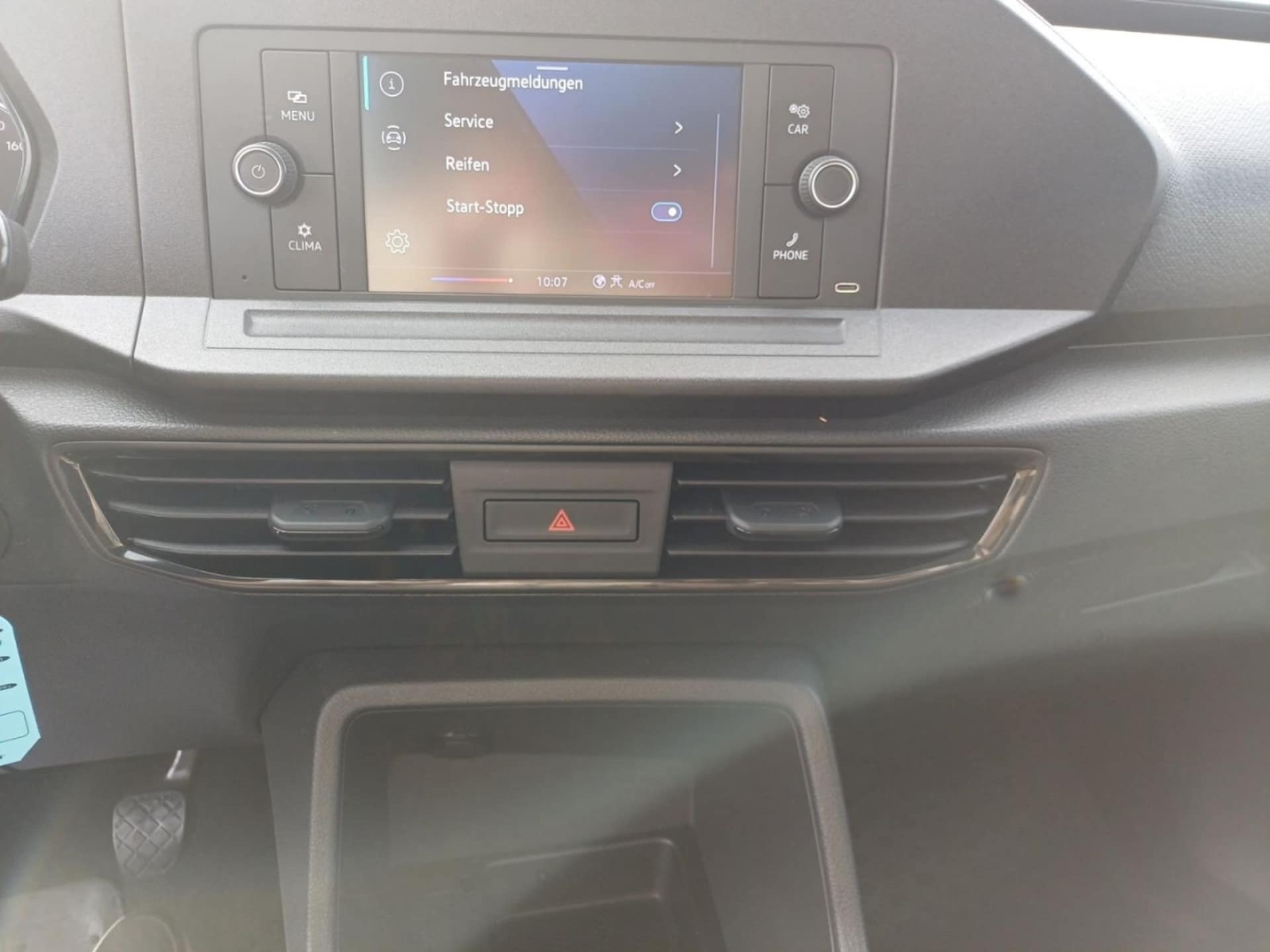 Volkswagen Caddy Basis-Modell
