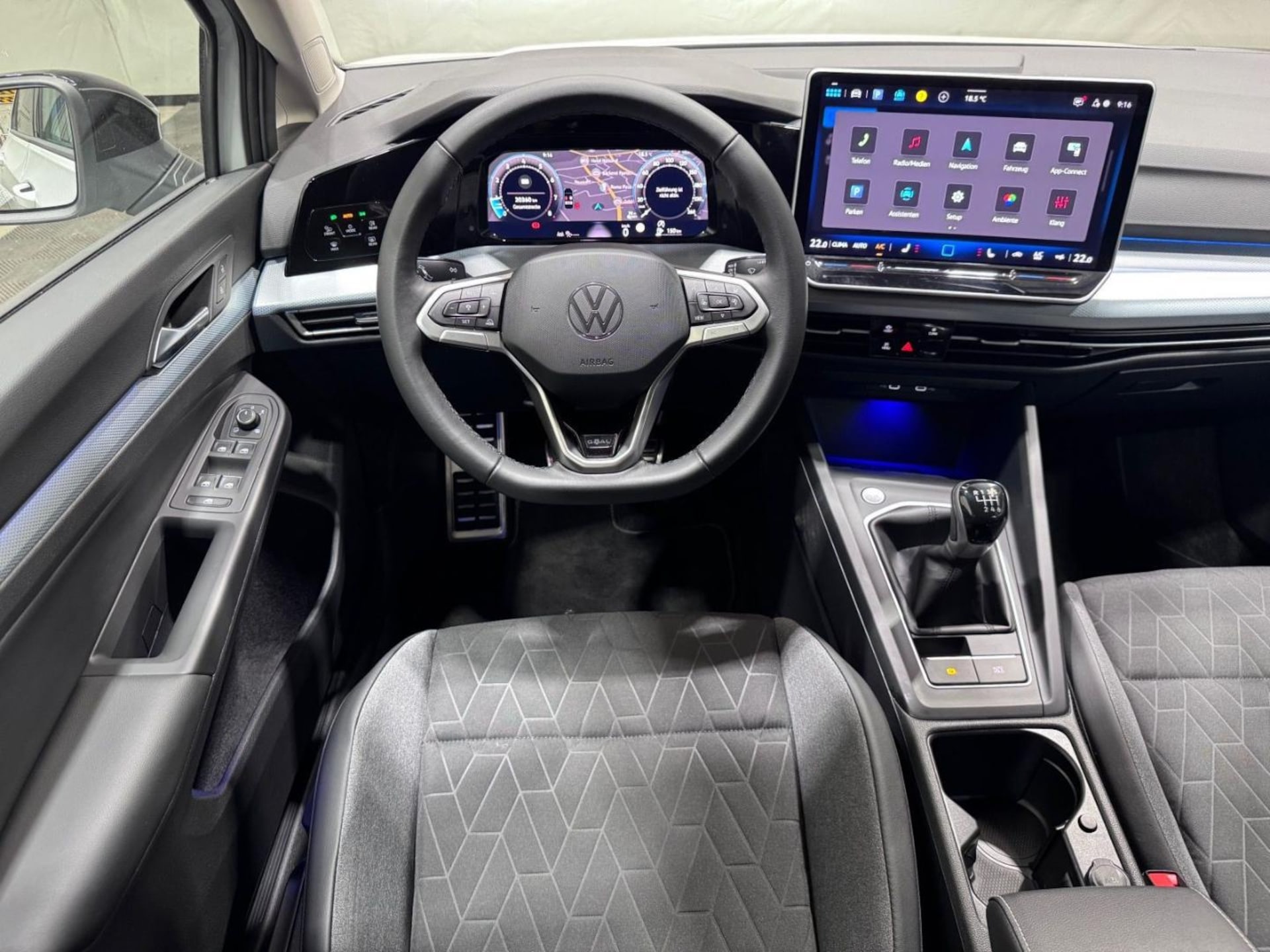 Volkswagen Golf Life