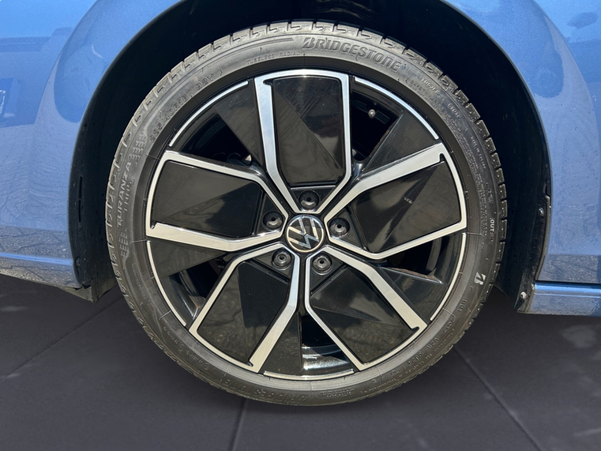 Volkswagen Golf Style