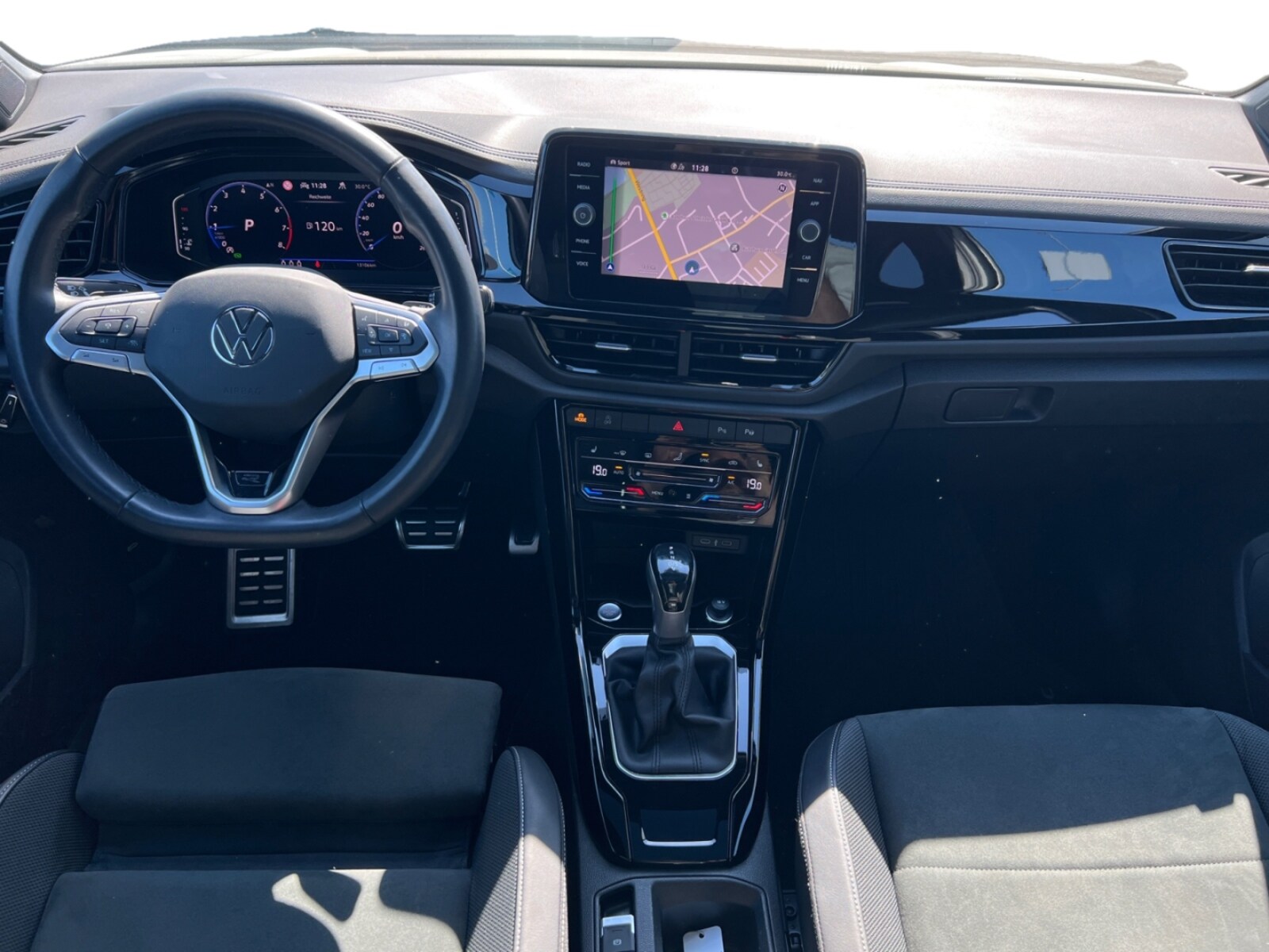Volkswagen T-Roc – Bild 10