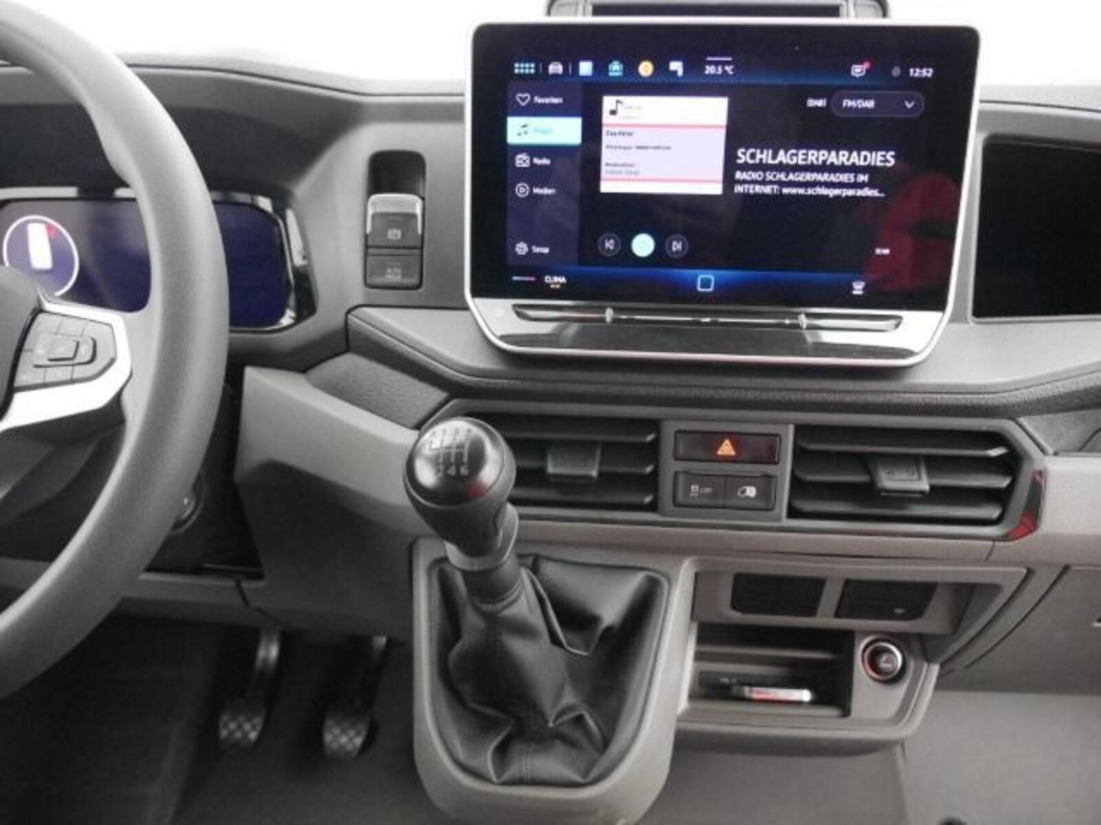 Volkswagen Crafter Kasten langer Radstand – Bild 9