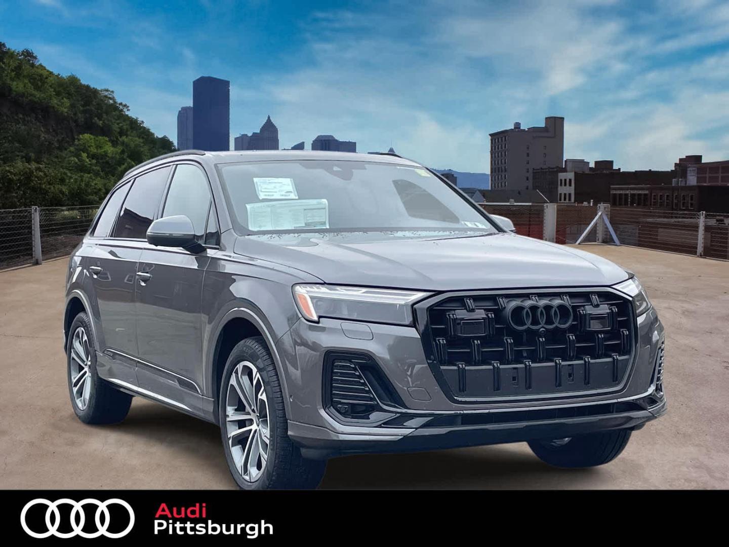 2026 Audi Q7 45 Premium Plus quattro Tiptronic's photo