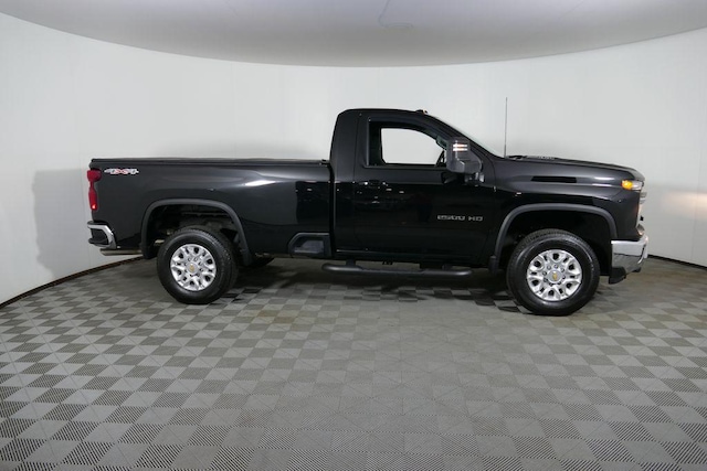 2024 Chevrolet Silverado