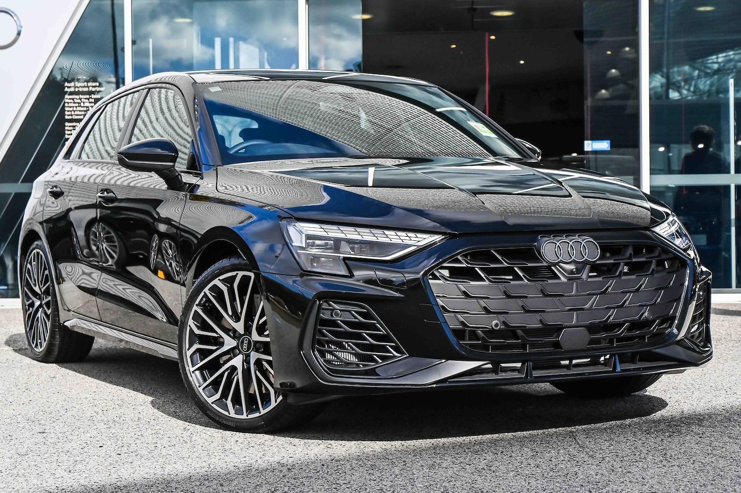 Image about Audi S3 Sportback TFSI quattro S tronic