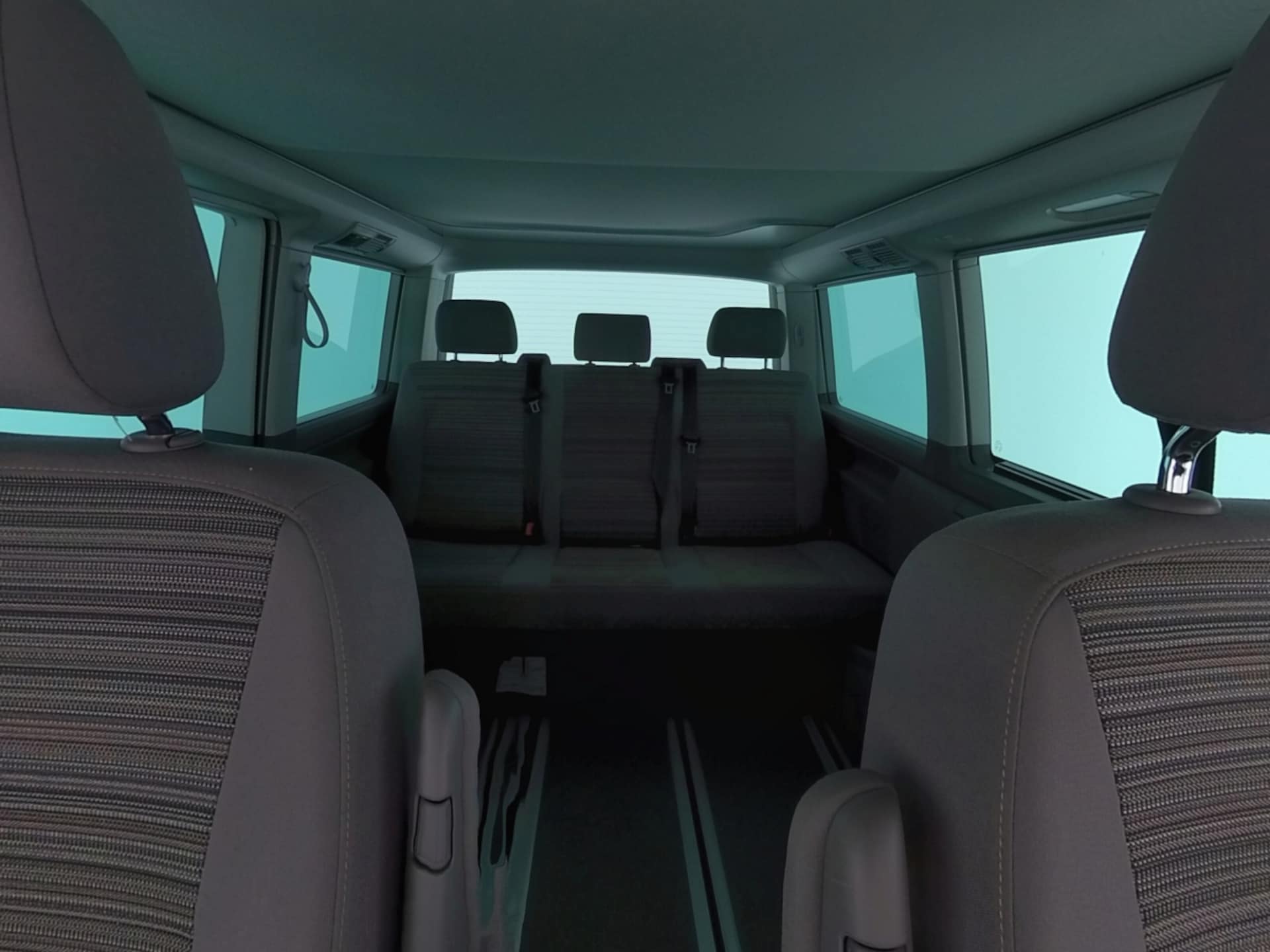 Volkswagen T6.1 California Beach