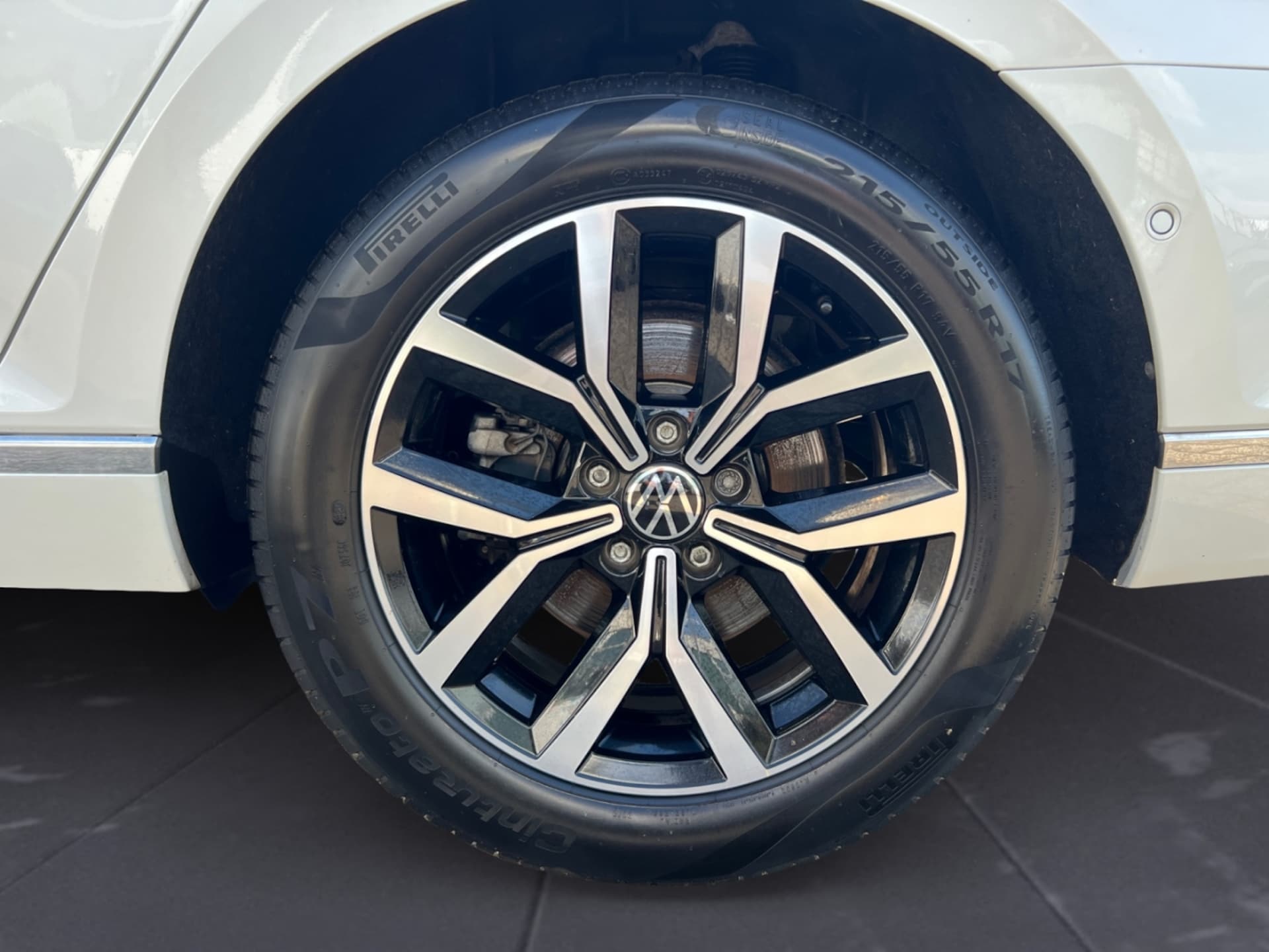 Volkswagen Passat Variant Elegance
