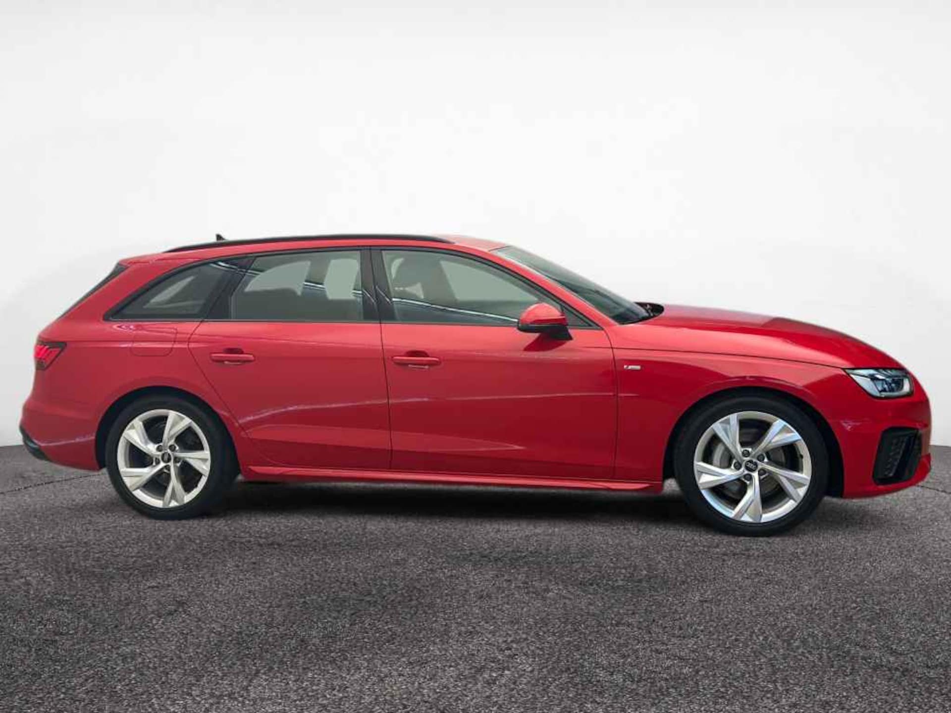Audi A4 Avant S line