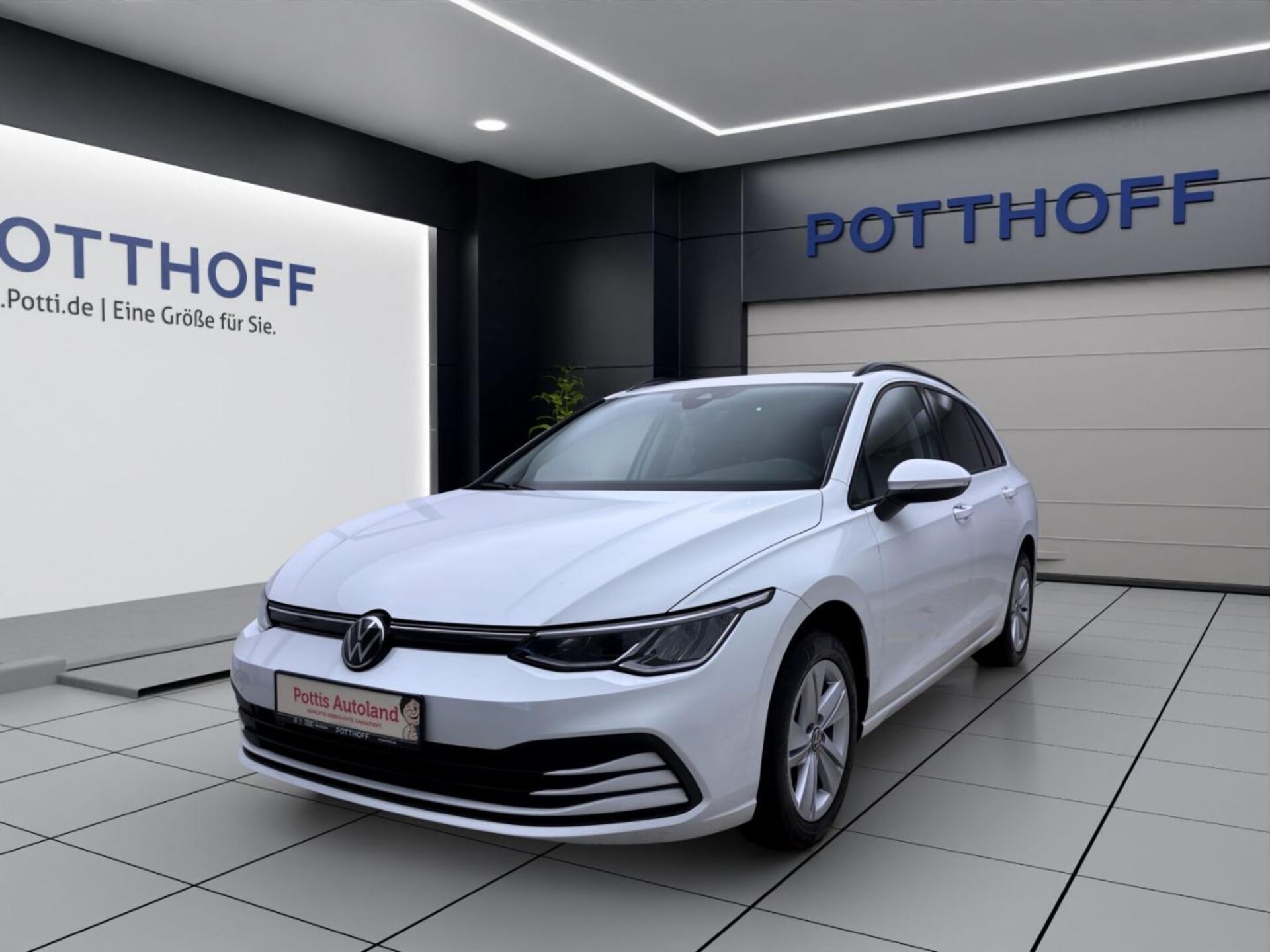 Volkswagen Golf Variant Life