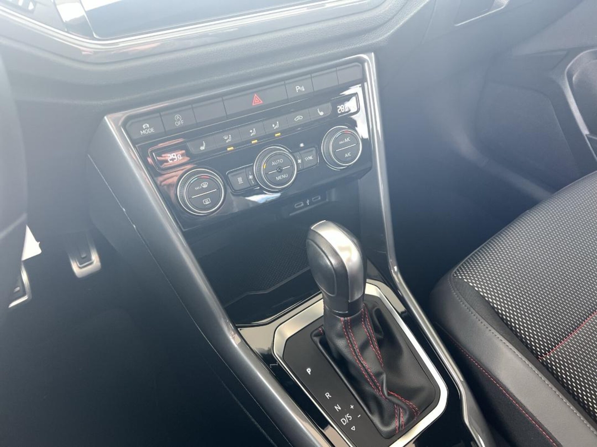 Volkswagen T-Roc Sport