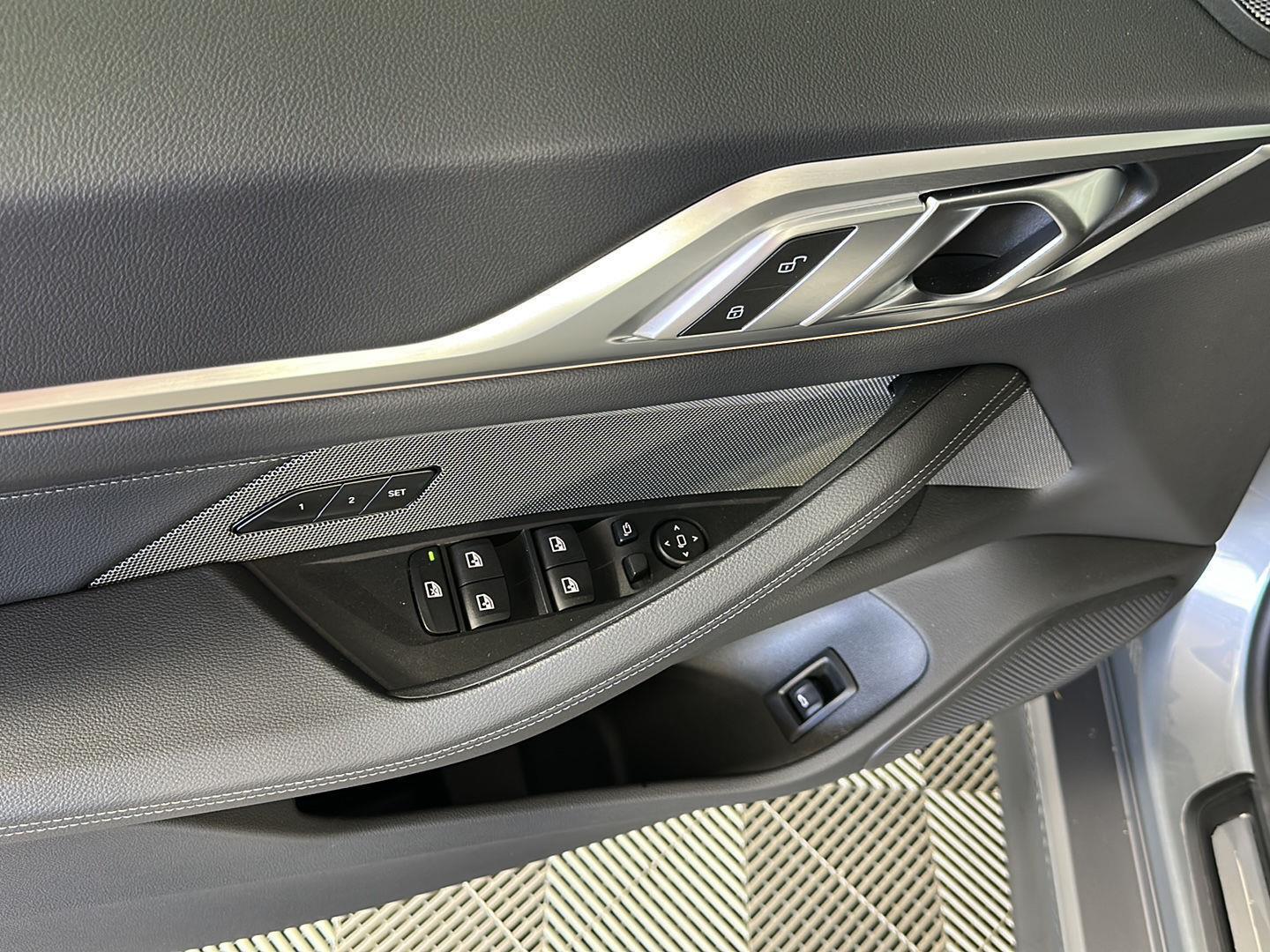 2023 BMW i4 19