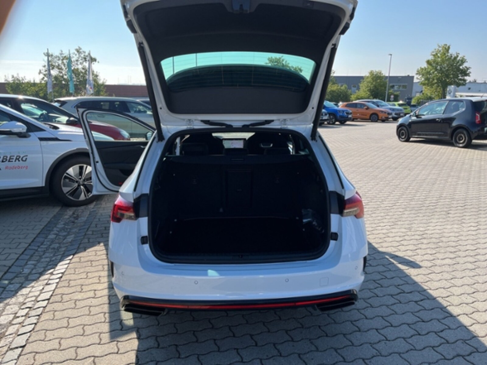 Škoda Octavia Combi – Bild 9