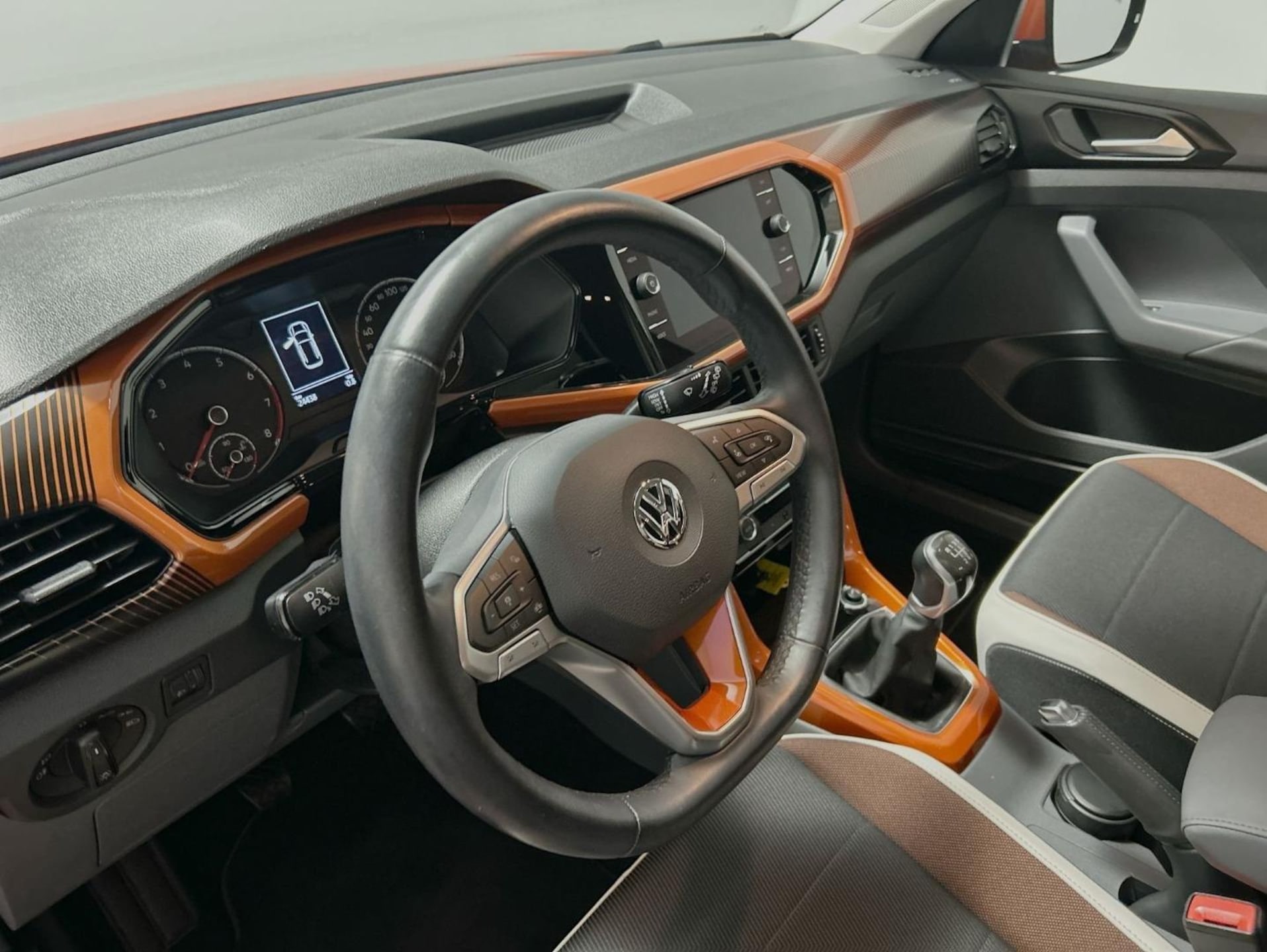 Volkswagen T-Cross Life