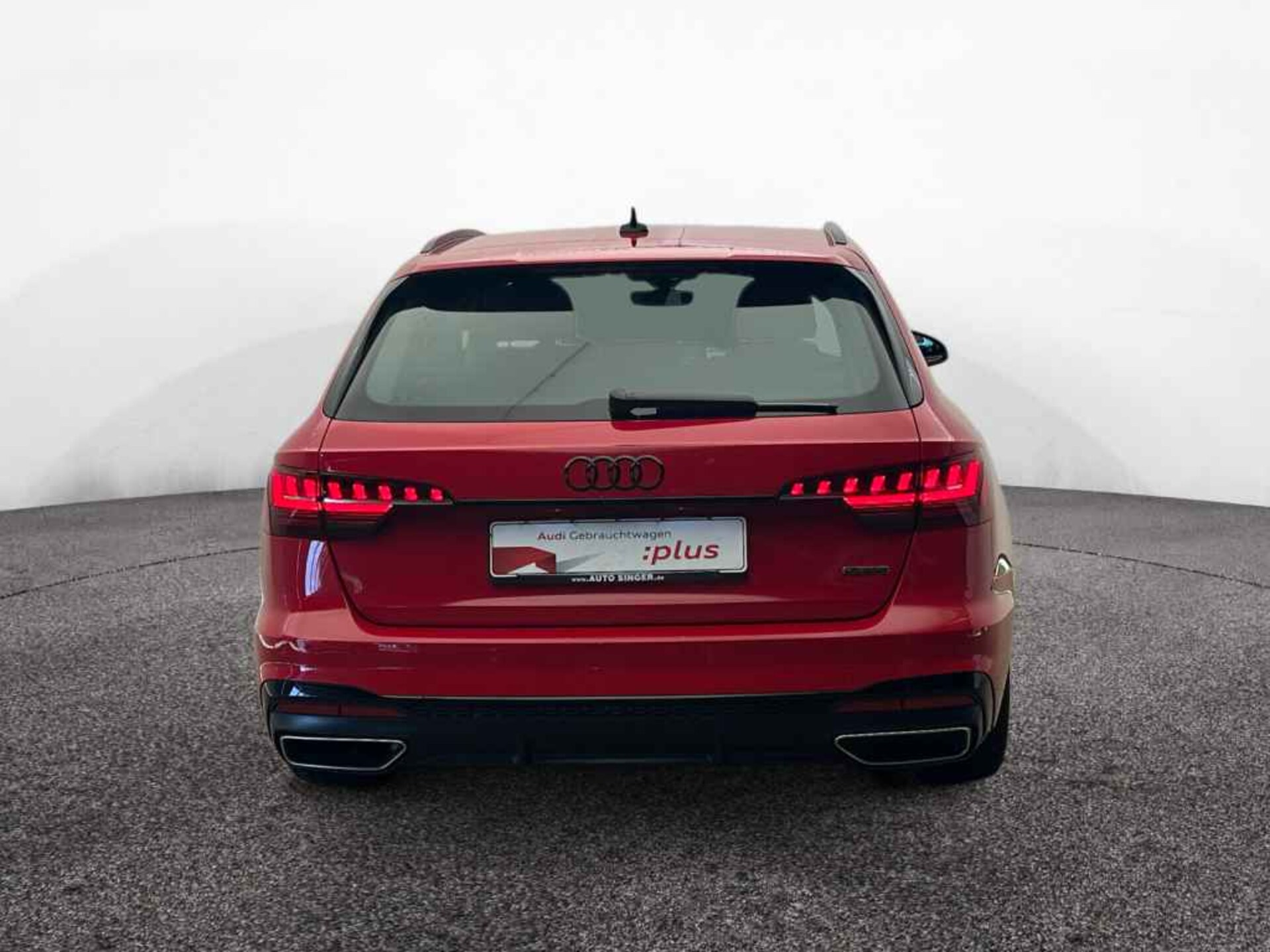 Audi A4 Avant S line