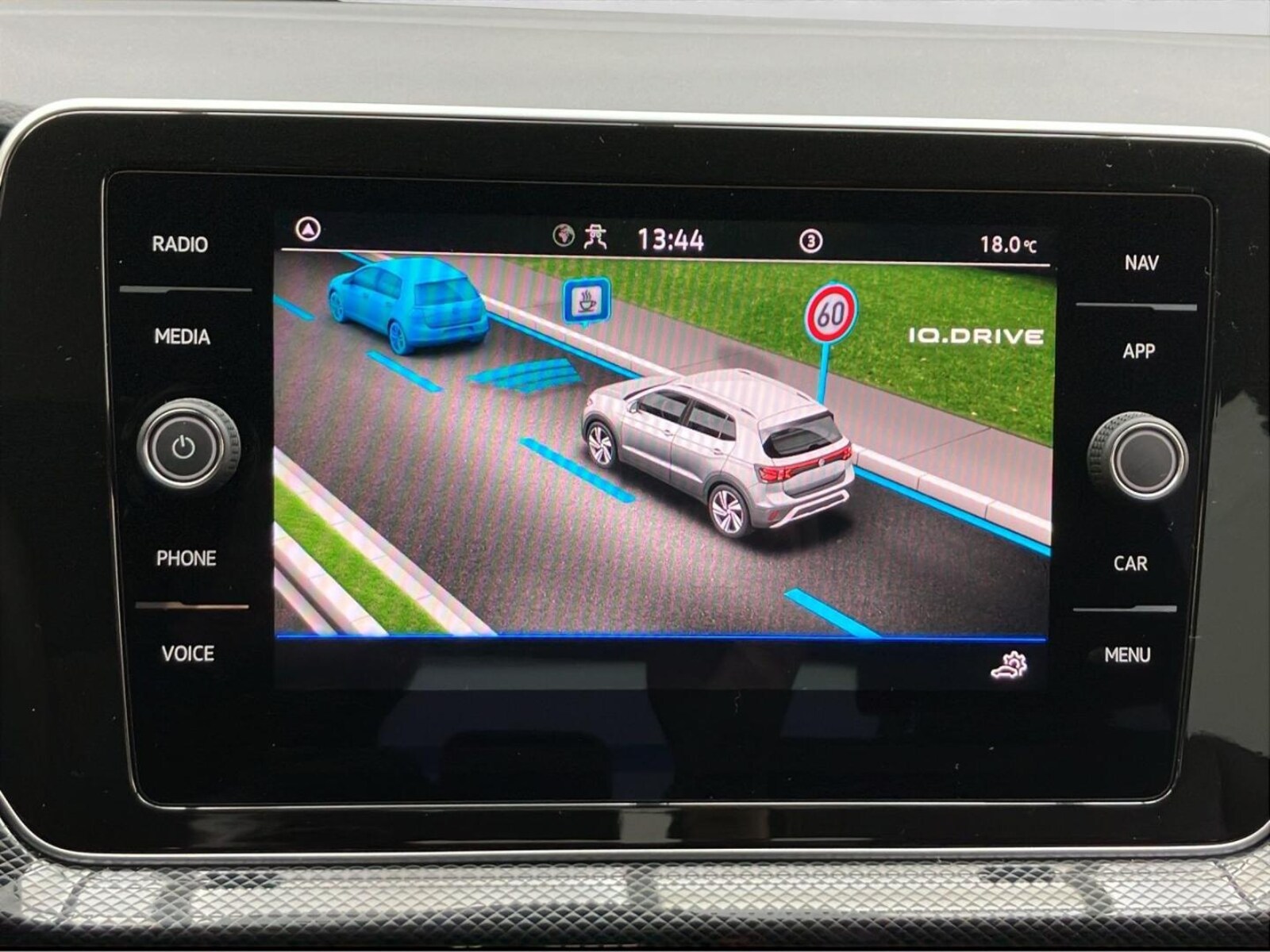 Volkswagen T-Cross – Bild 8
