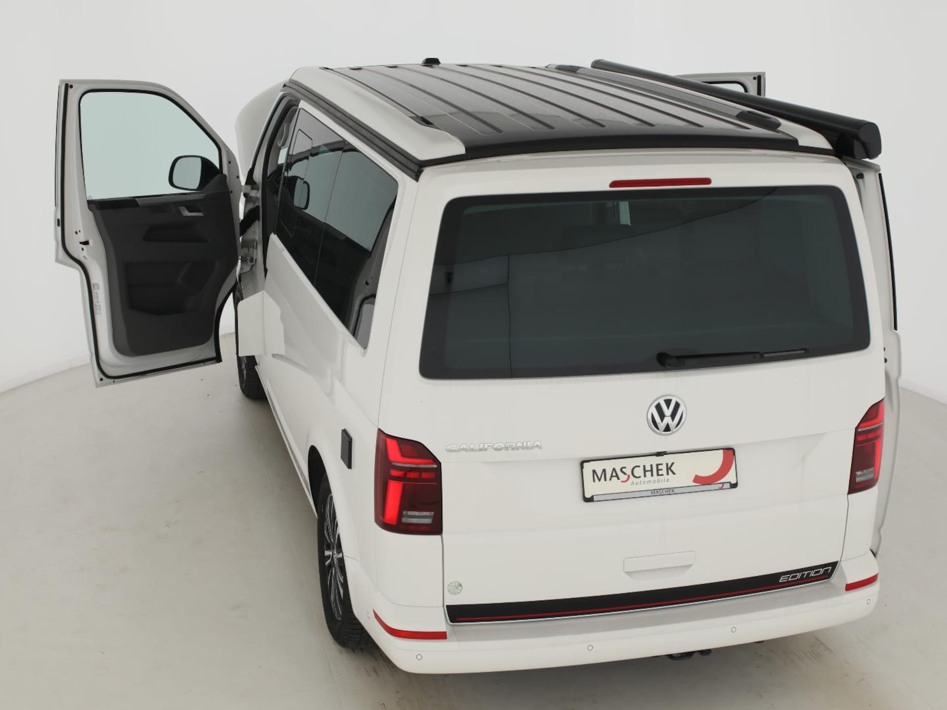 Volkswagen T6.1 California Beach