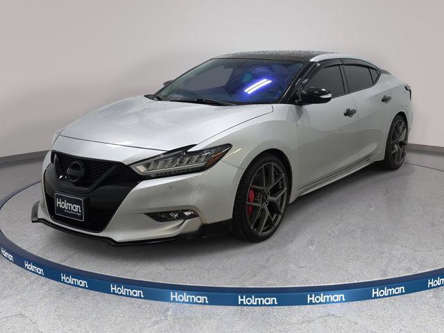 2018 Nissan Maxima SL's photo