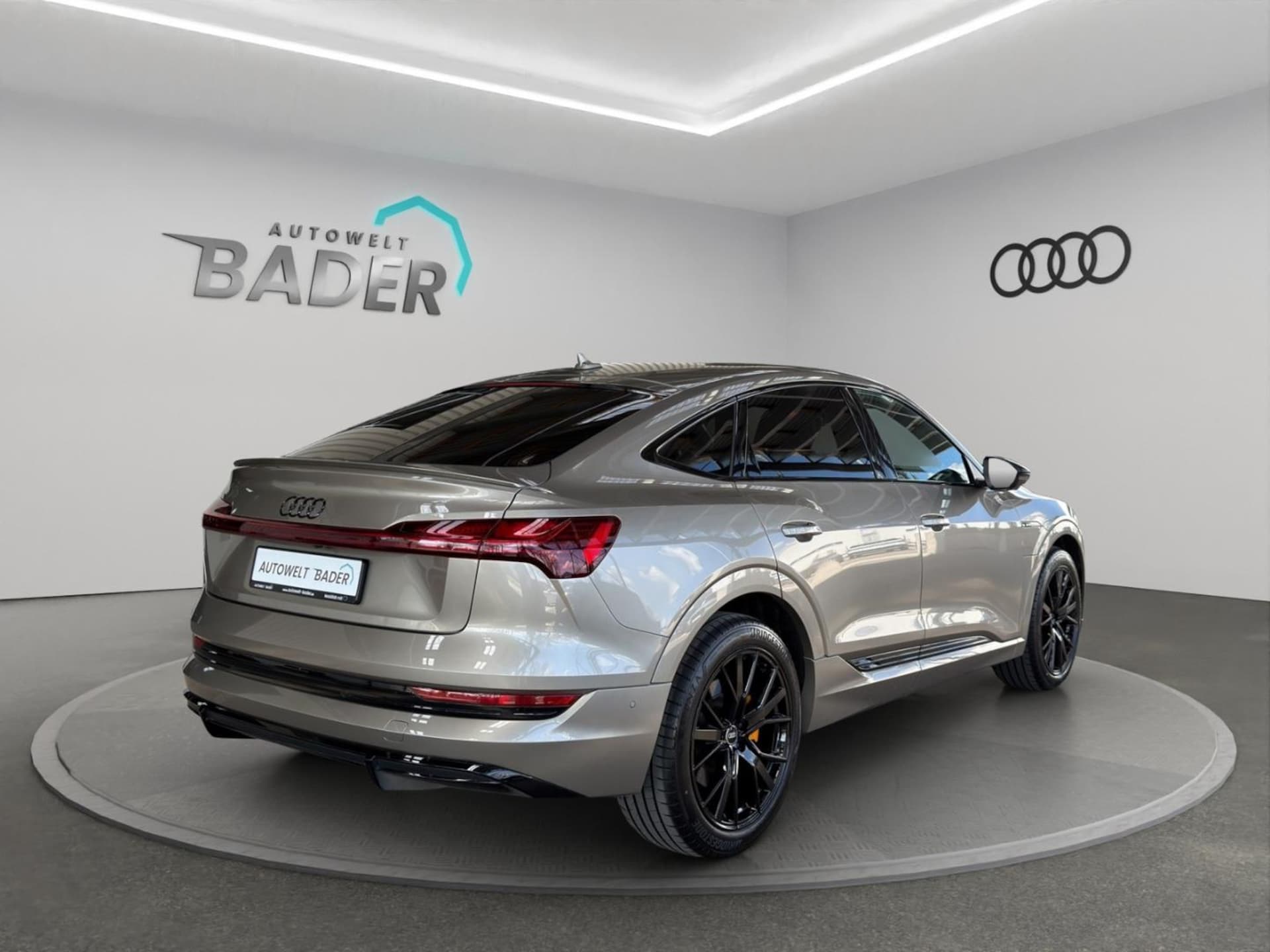 Audi e-tron Sportback S line