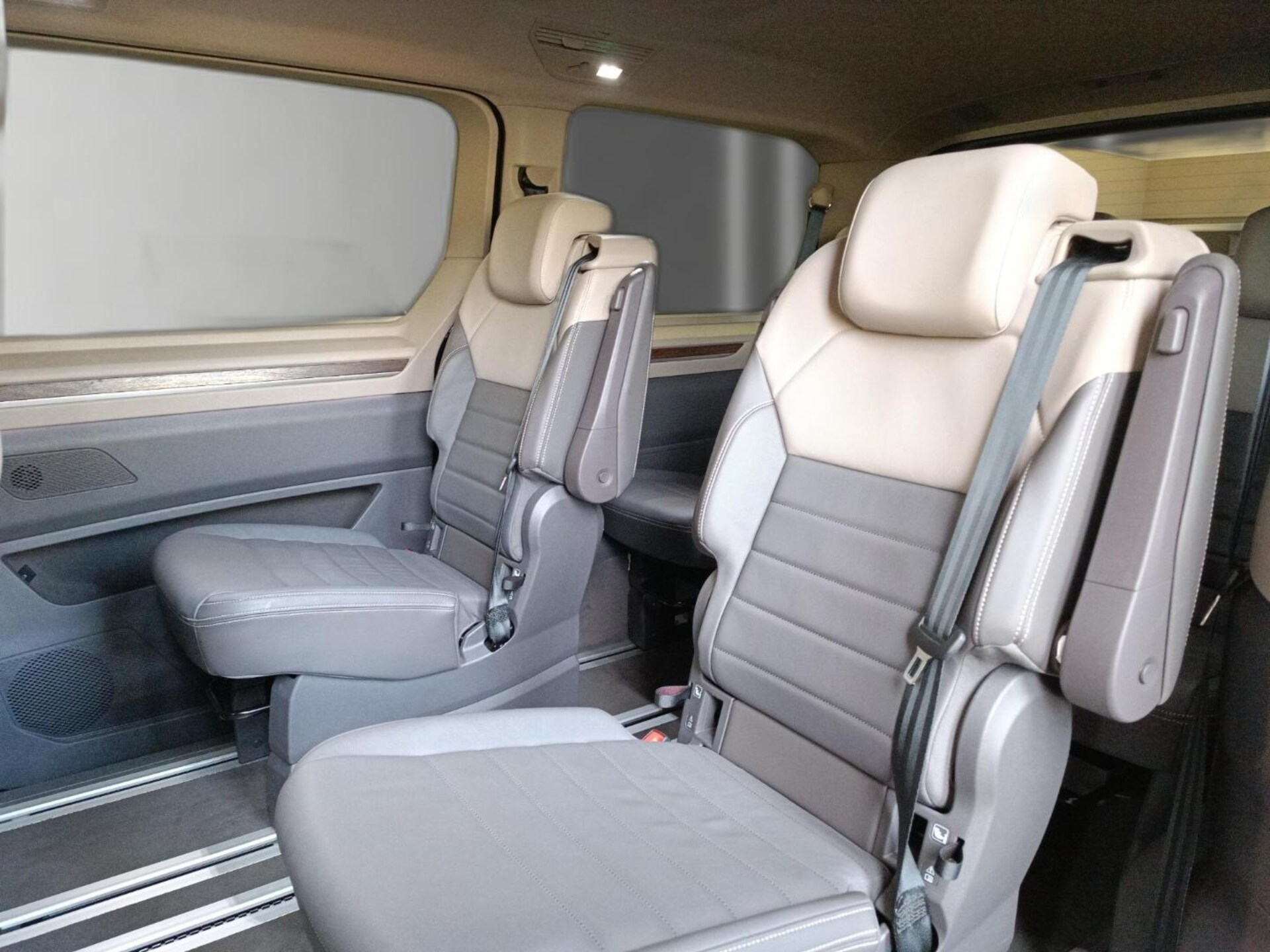 Volkswagen Multivan Langversion Style