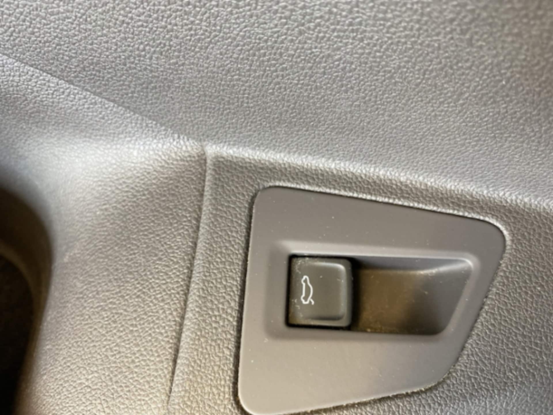 Volkswagen Touareg Basis-Modell