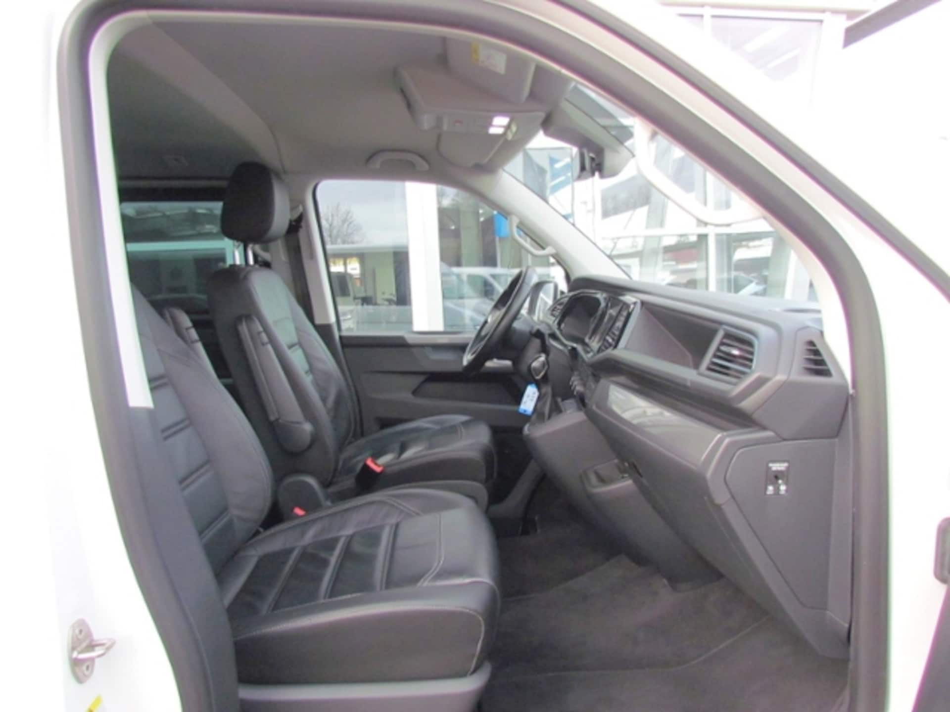 Volkswagen T6.1 Multivan Highline