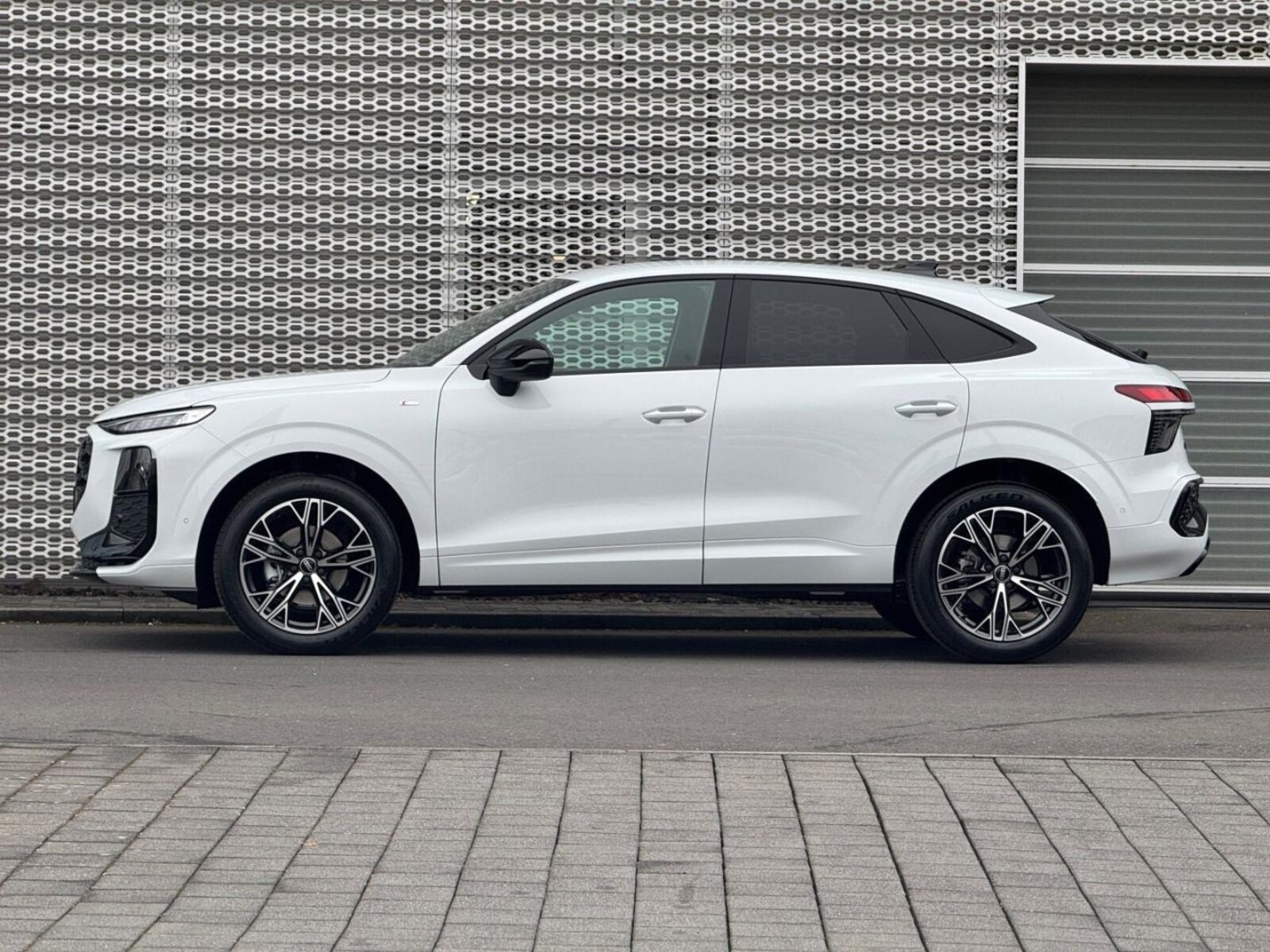 Audi Q3 Sportback – Bild 2