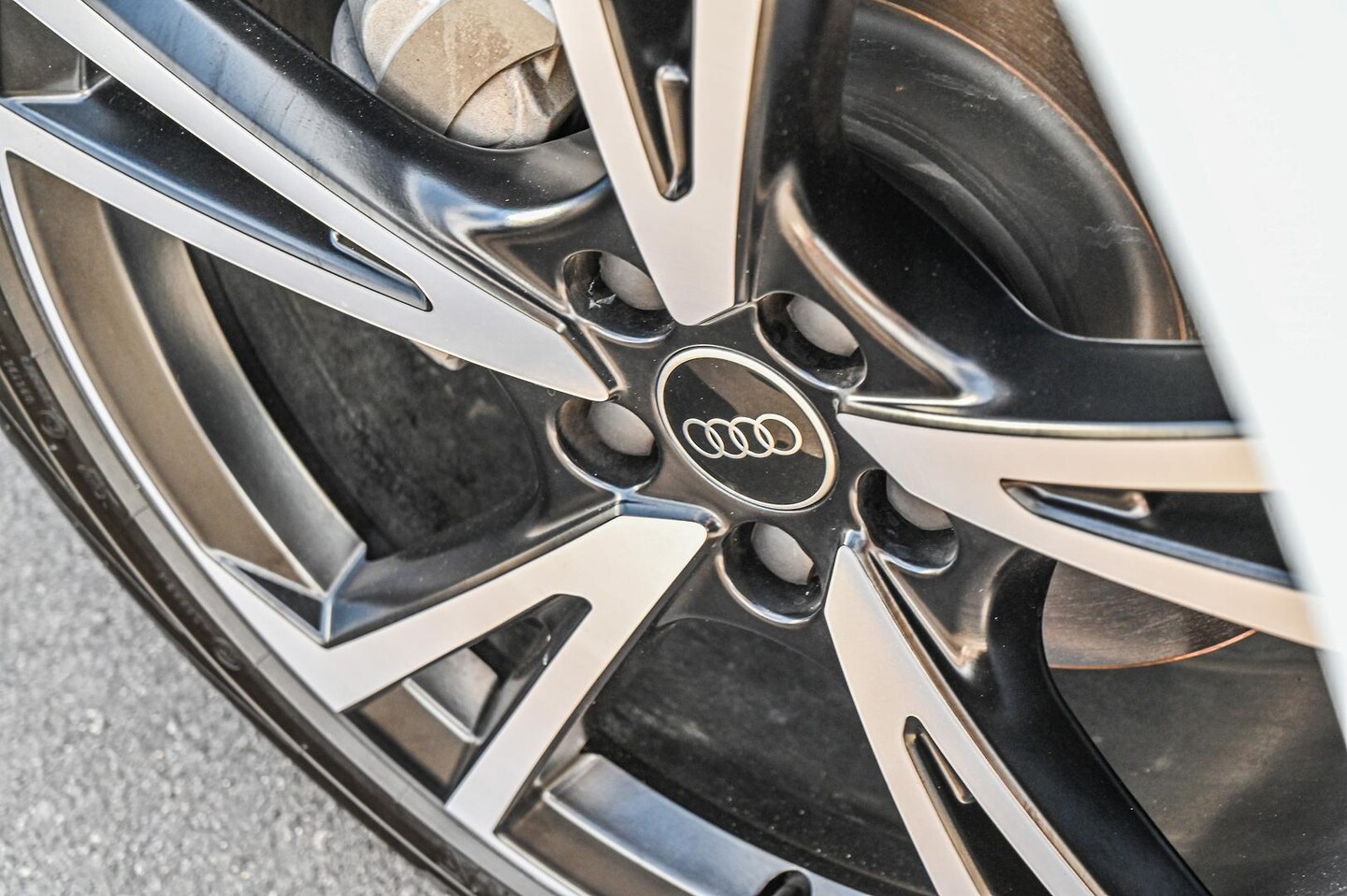 Image about Audi Q5 TDI S tronic
