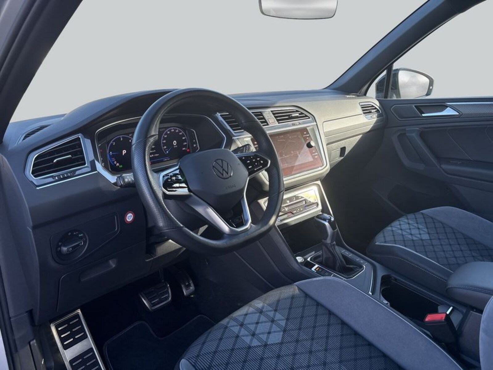 Volkswagen Tiguan – Bild 9