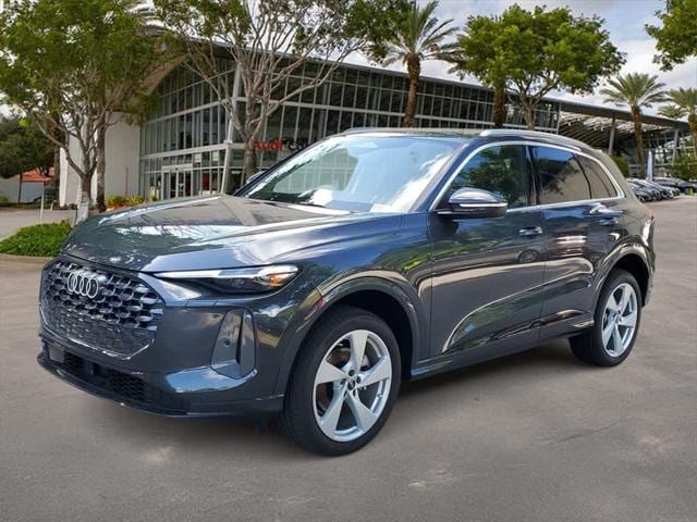 2025 Audi New Q5 Premium Plus's photo