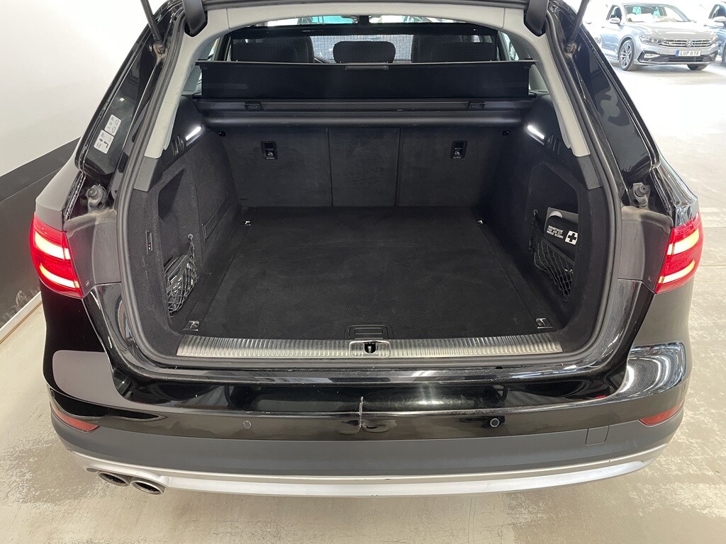 Bild som visar&nbsp;Audi A4 allroad quattro&nbsp;A4 allroad 2.0 TDI quattro 190 hk S tronic - för mer information kontakta din Audi Partner