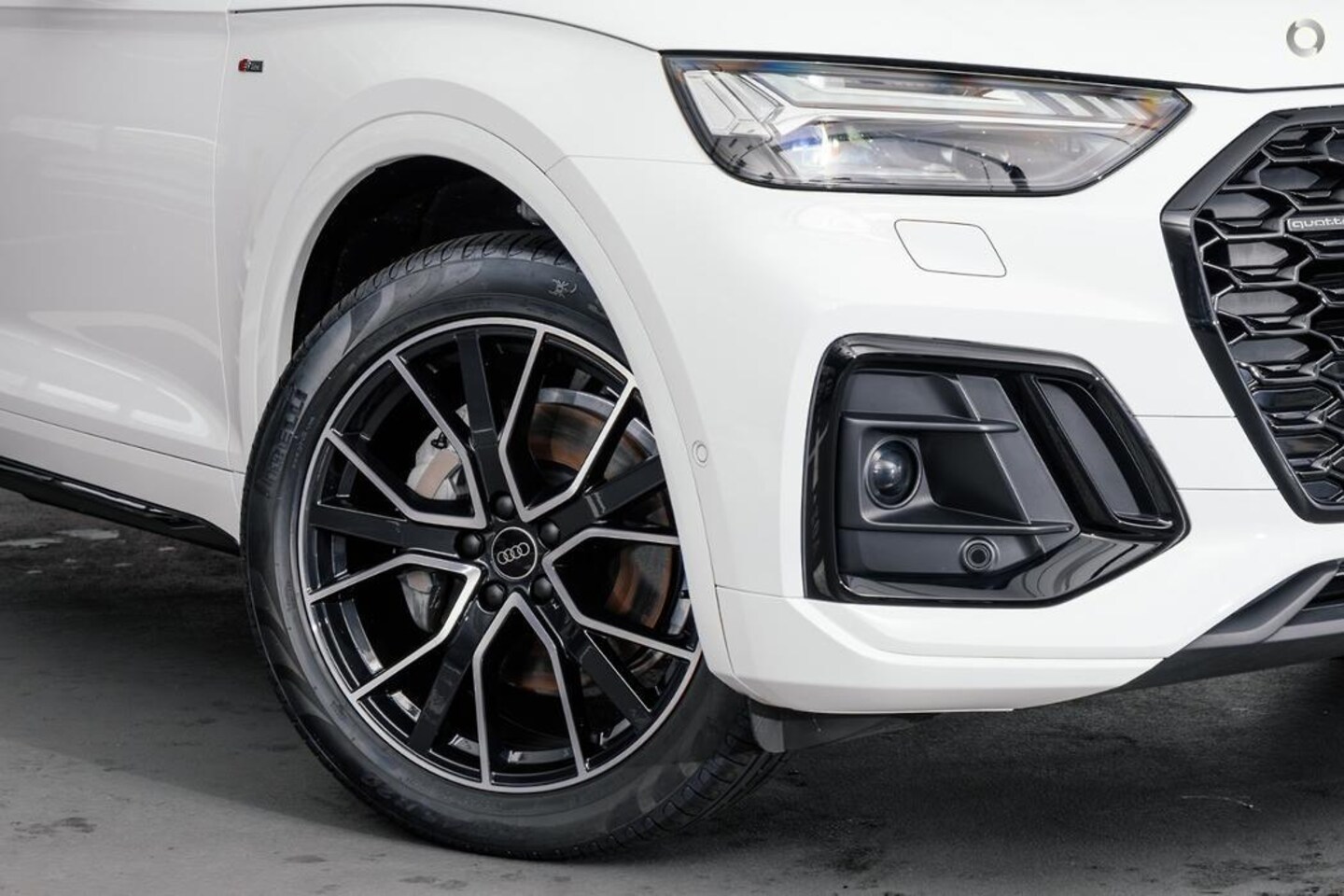 Image about Audi Q5 Sportback 40 TDI quattro S tronic