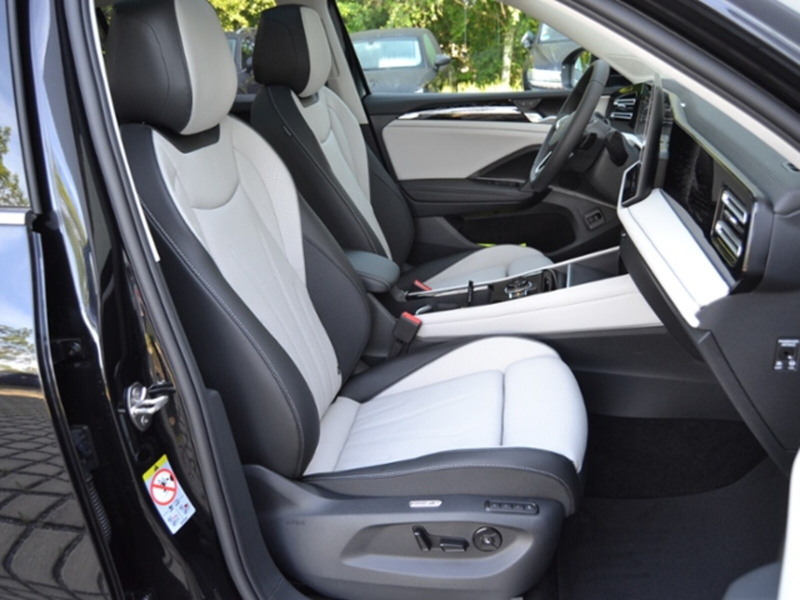 Volkswagen Tiguan – Bild 4