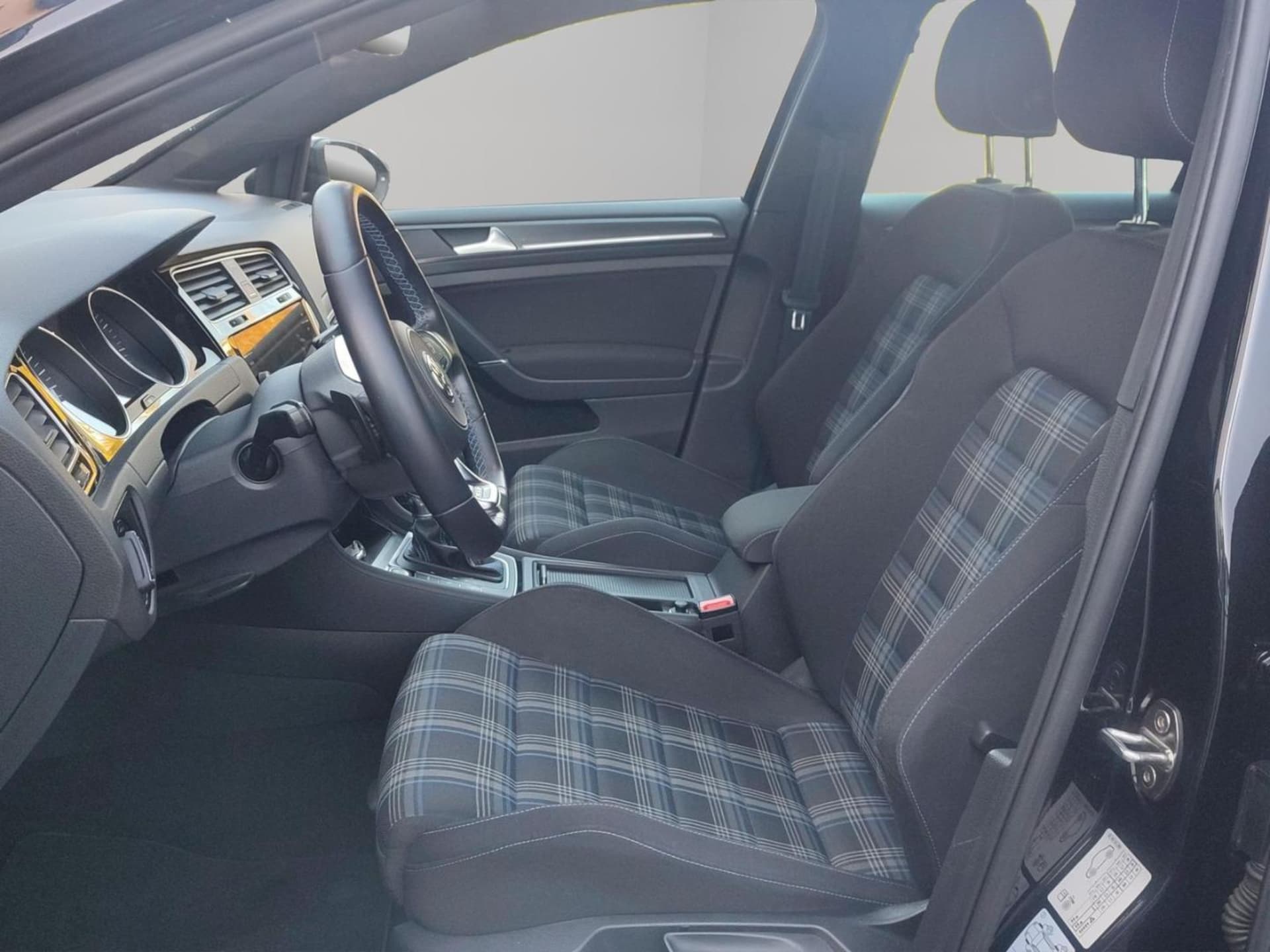 Volkswagen Golf GTE
