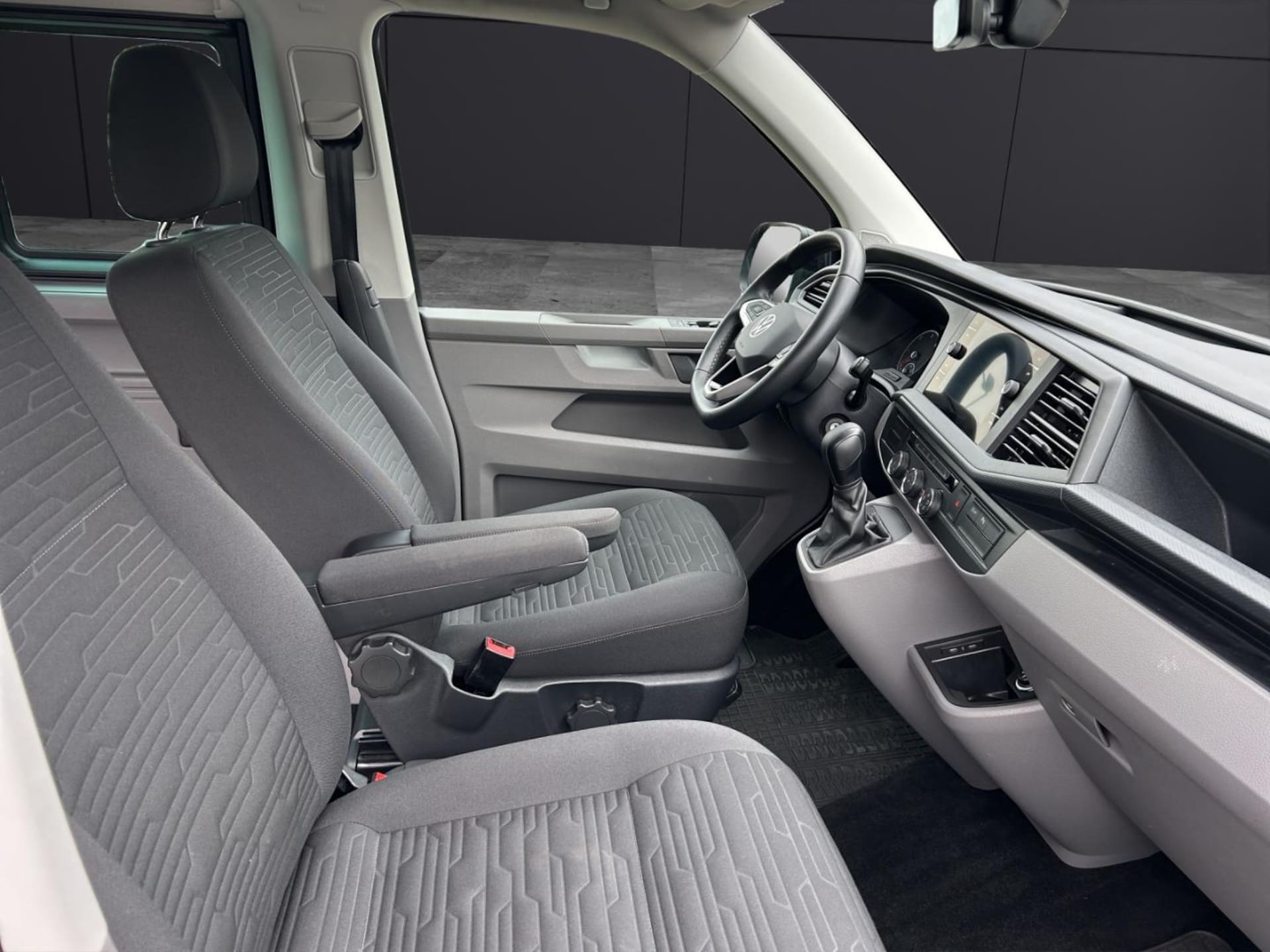 Volkswagen T6.1 Caravelle kurzer Radstand Comfortline