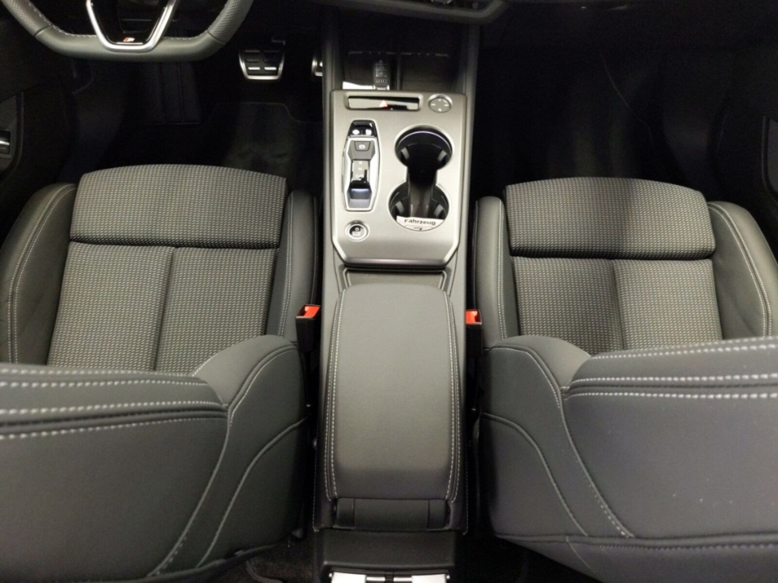 Audi Q4 Sportback e-tron – Bild 11