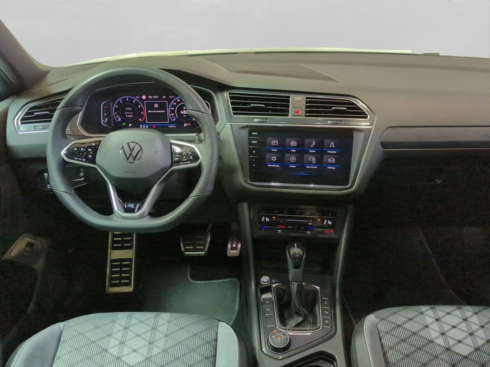 Volkswagen Tiguan – Bild 12